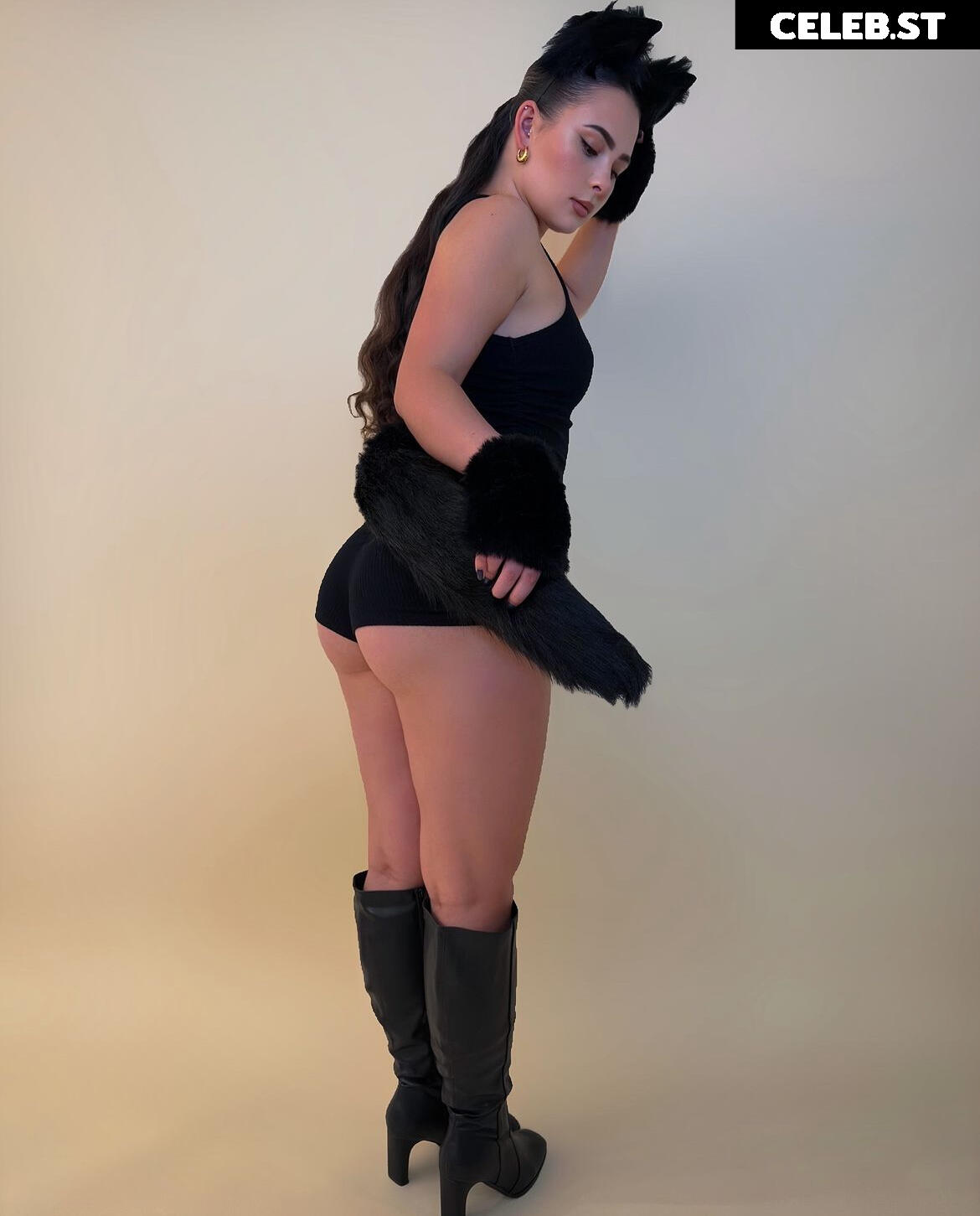 Desirae Elizabeth Image 2673631
