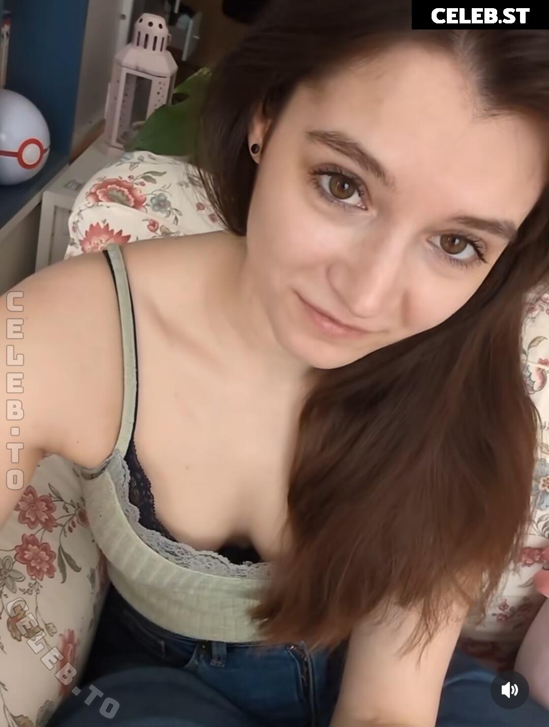 Yasemin / yasemin_geo / yaseminttv Image 26783441