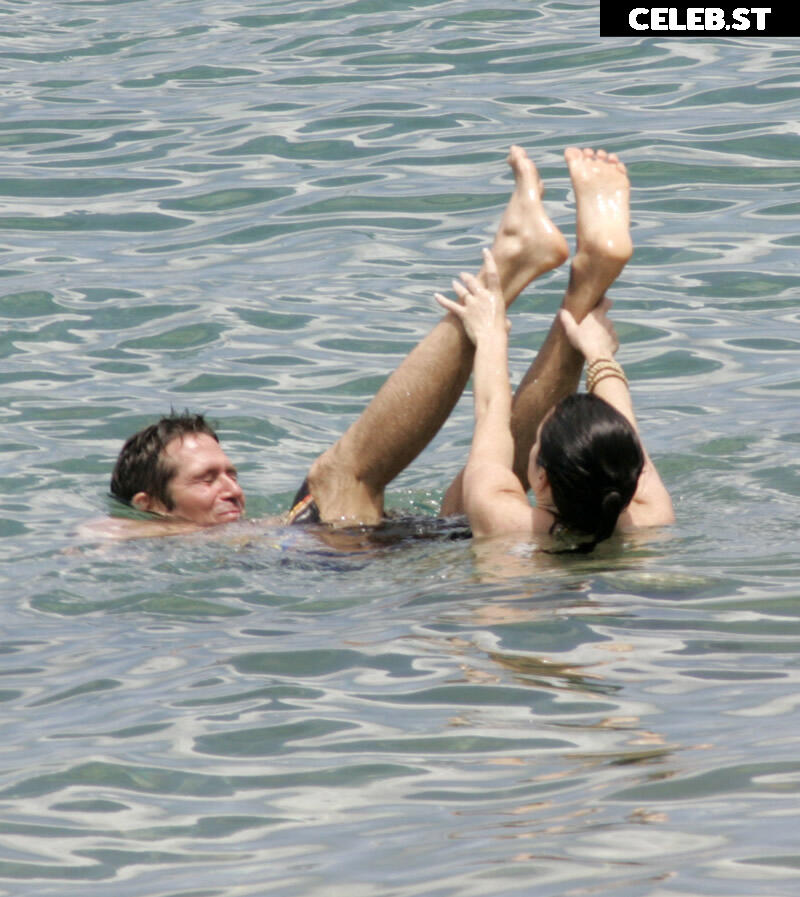 Alyson Hannigan Image 2665302