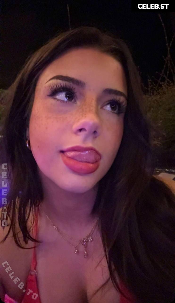 Mikayla Campinos Image 26643492