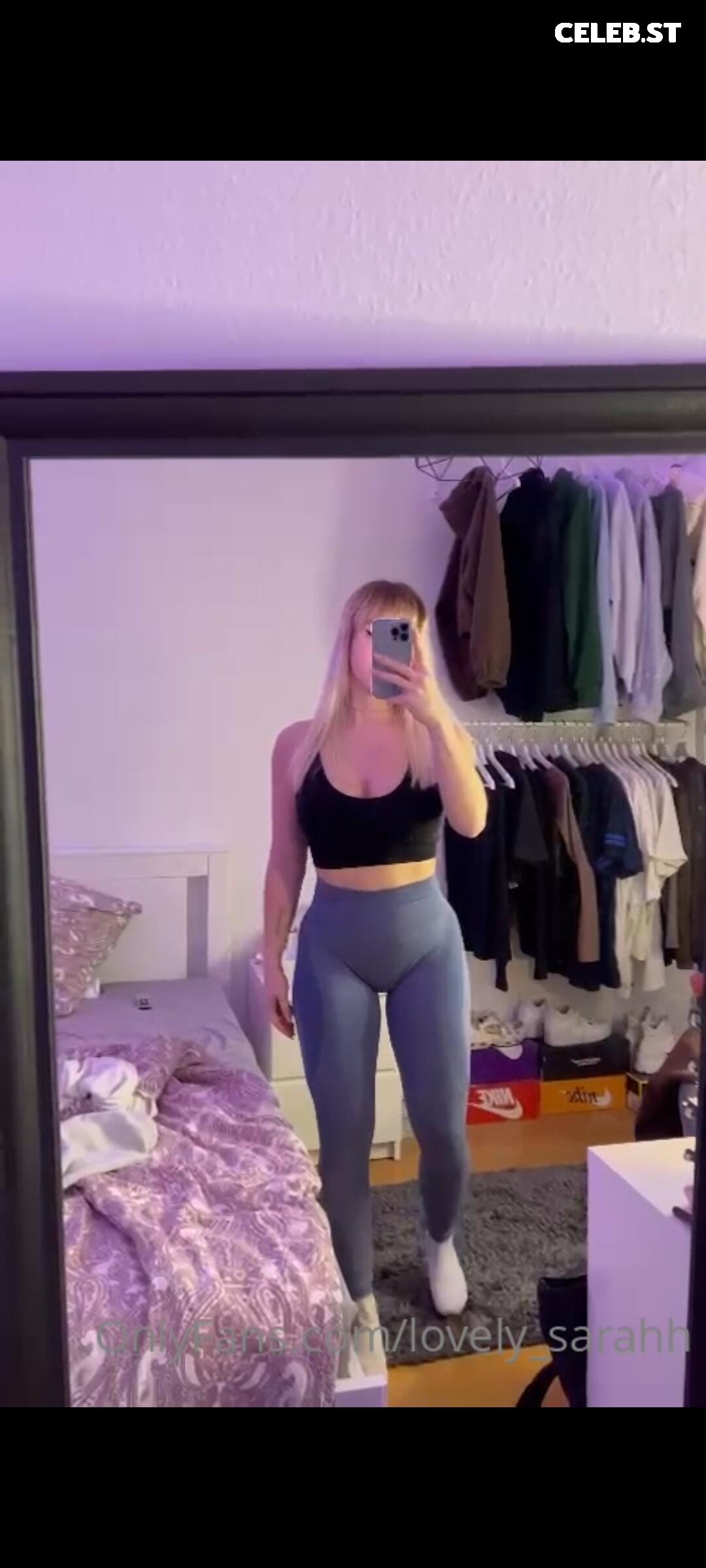 lovely_sarahh Image 2662953