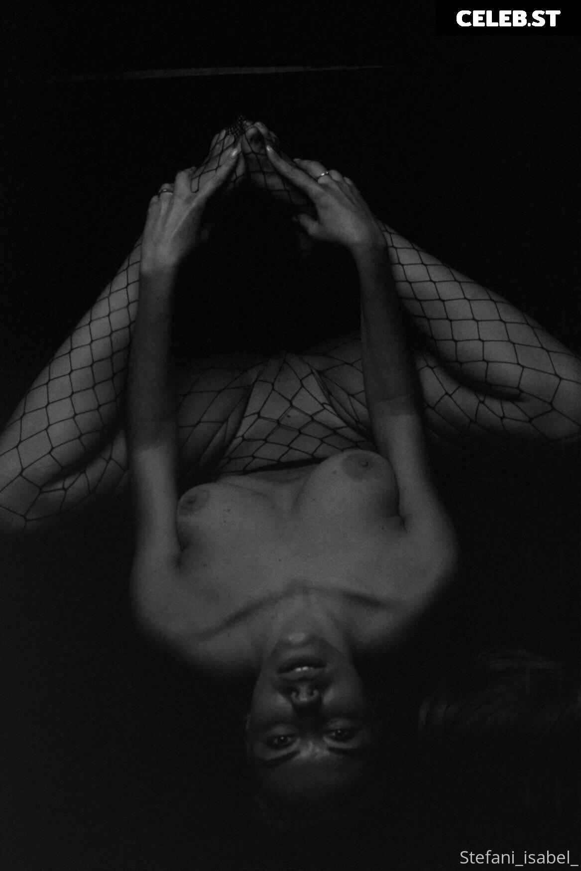 Stefani_Isabel_ Image 2663563