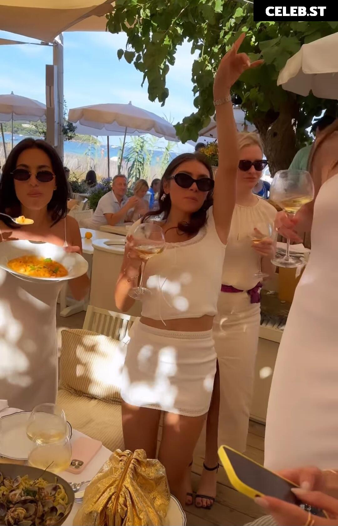 Gizem Emre Image 2663950