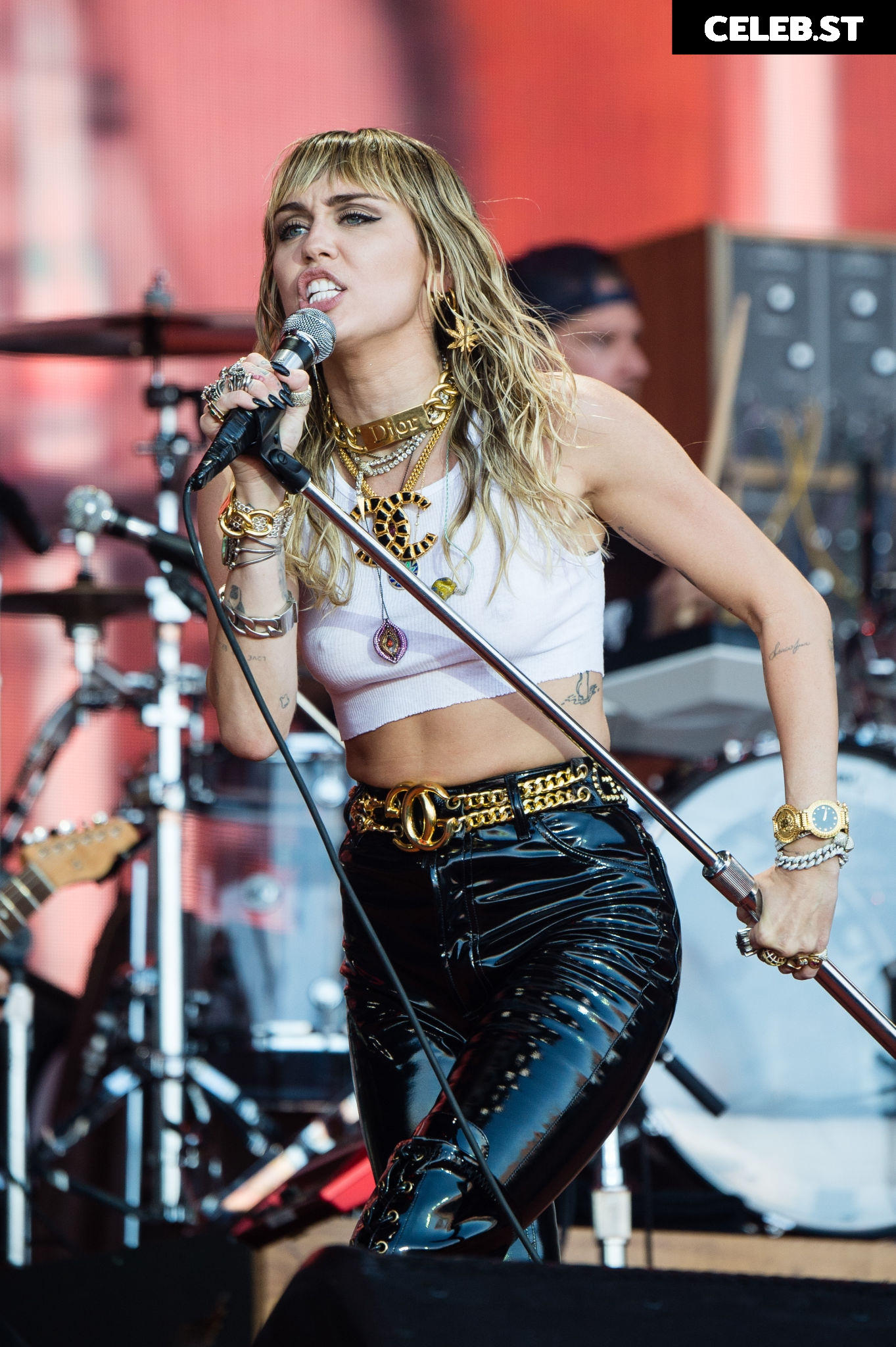 Miley Cyrus Image 26557296