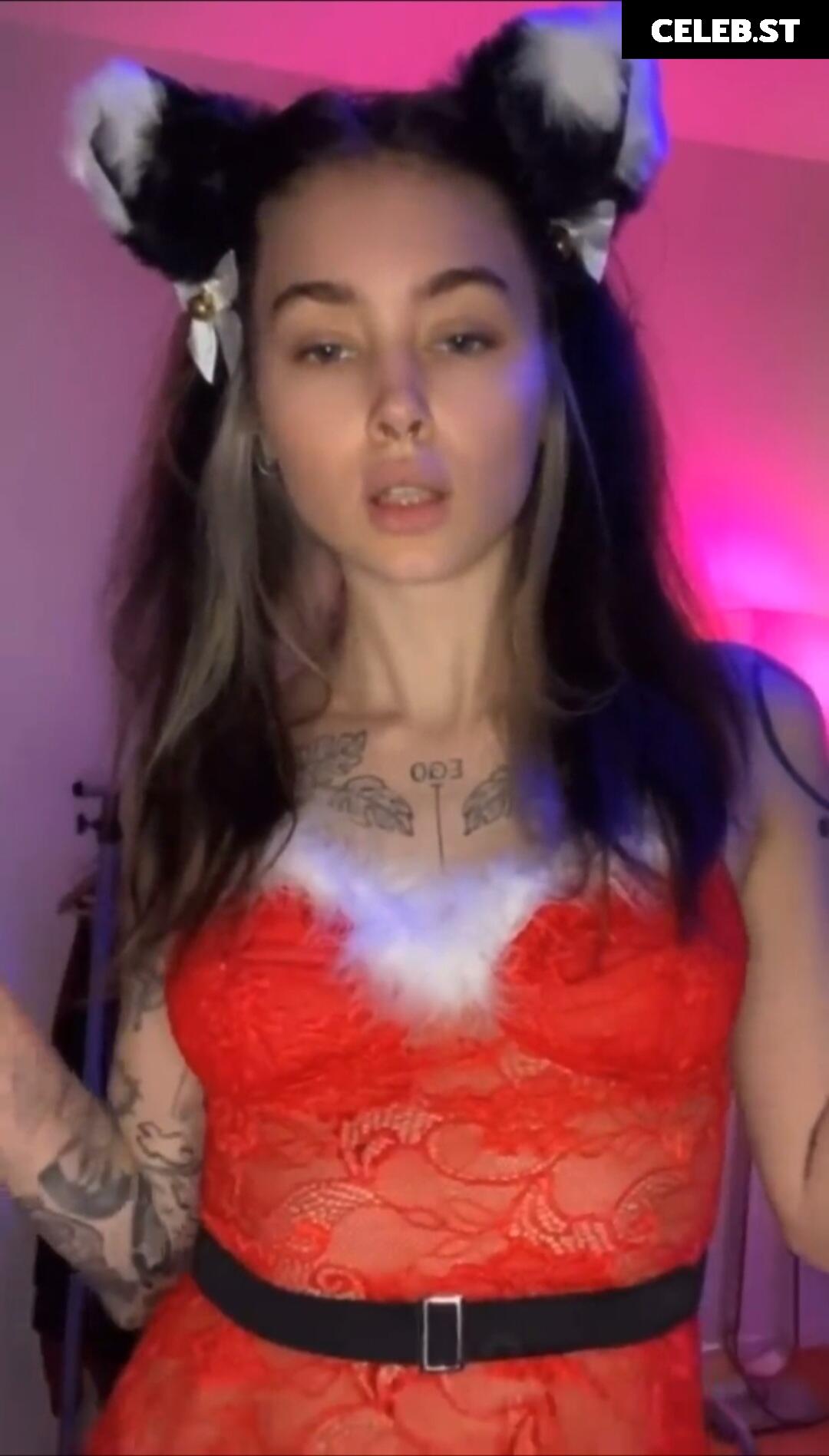 naked.hugs aka Sam Image 2655177