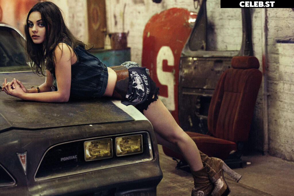 Mila Kunis Image 2654092