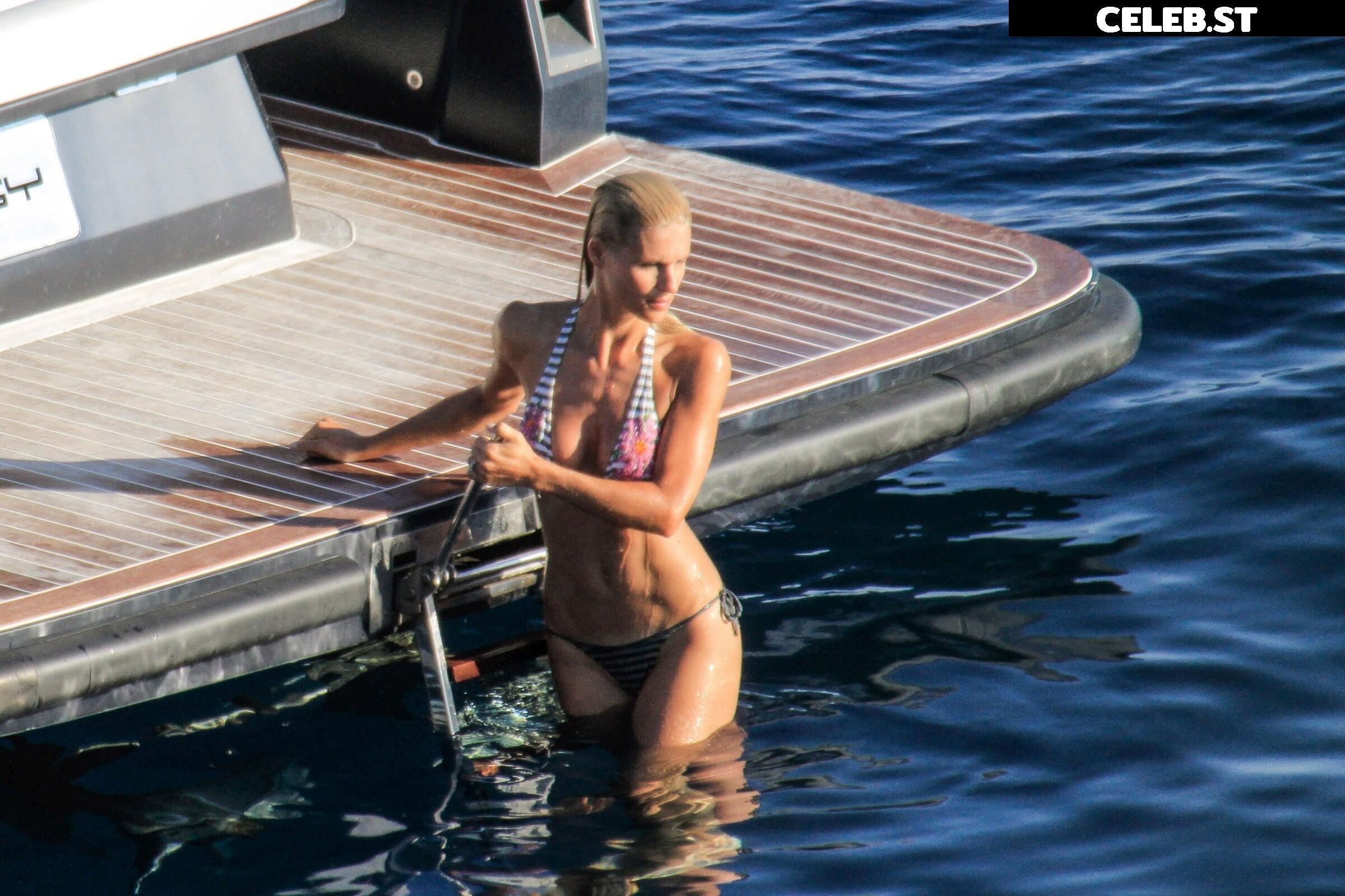 Michelle Hunziker Image 2651562