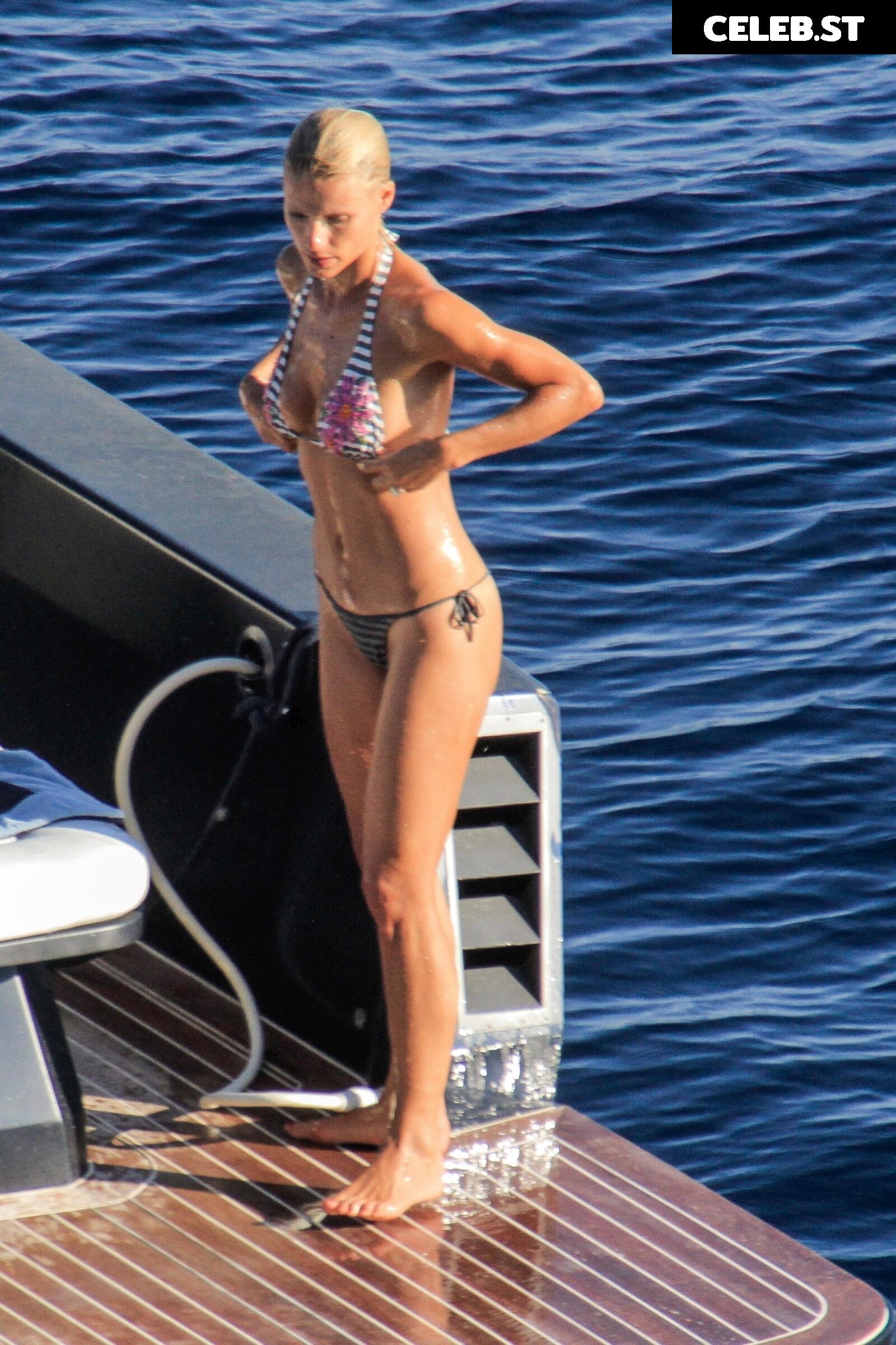 Michelle Hunziker Image 2651614