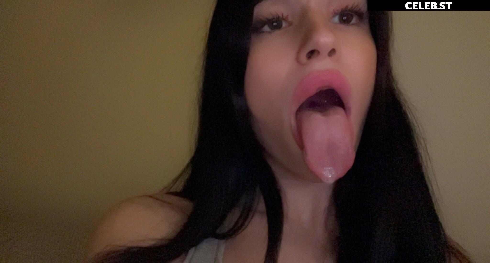 Naya Dickson Image 2651180