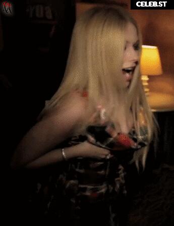 Avril Lavigne Image 2651086