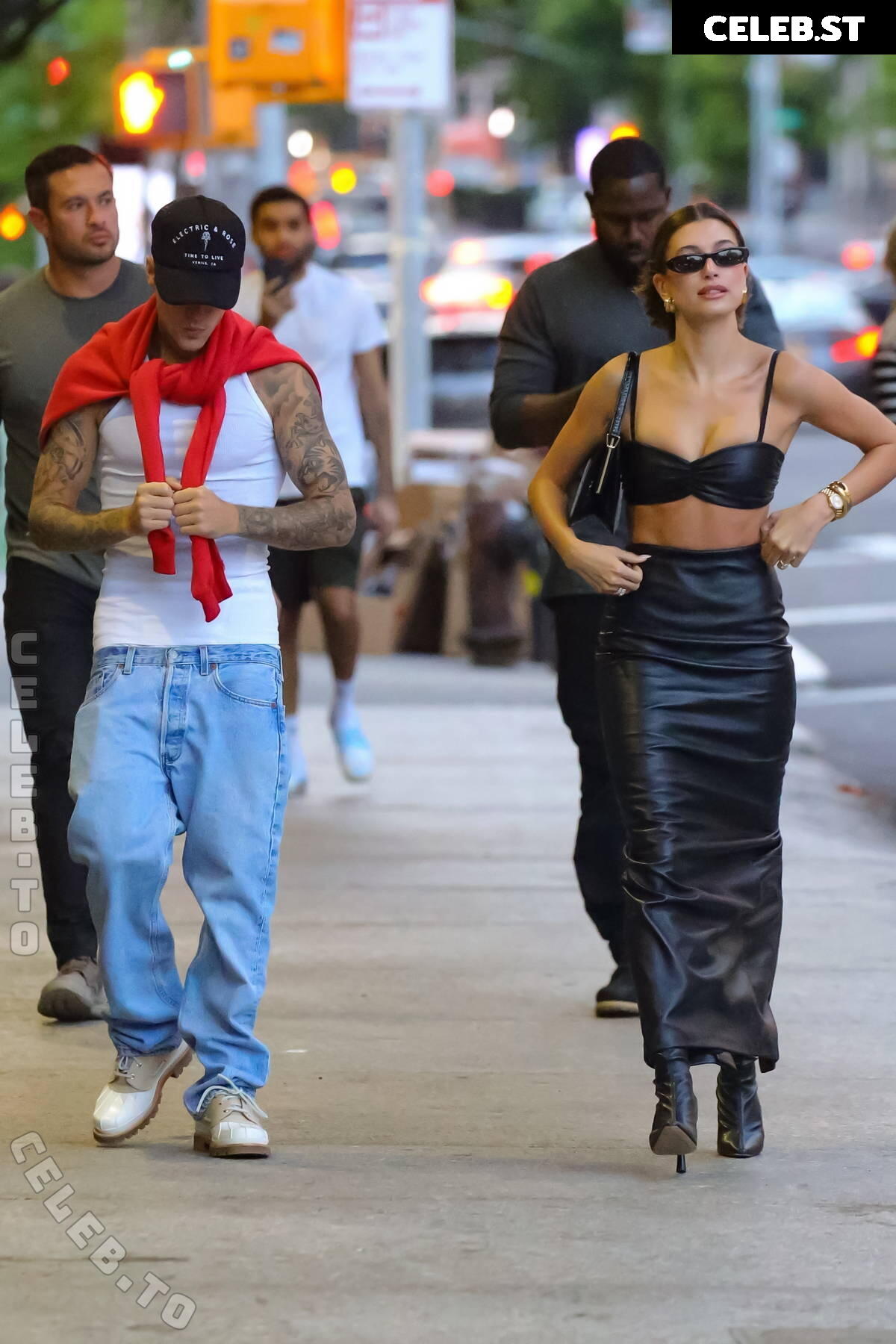 Hailey Bieber Image 26513113