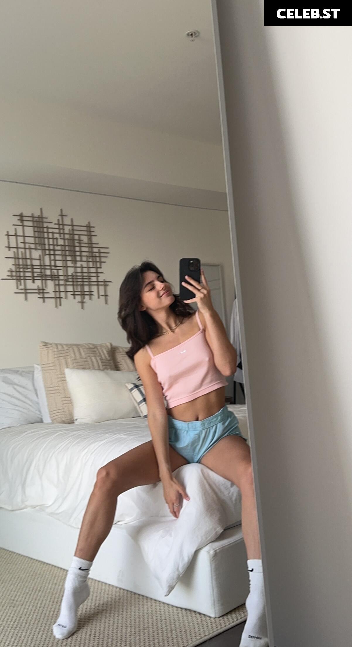 Savannah Demers Image 2651276