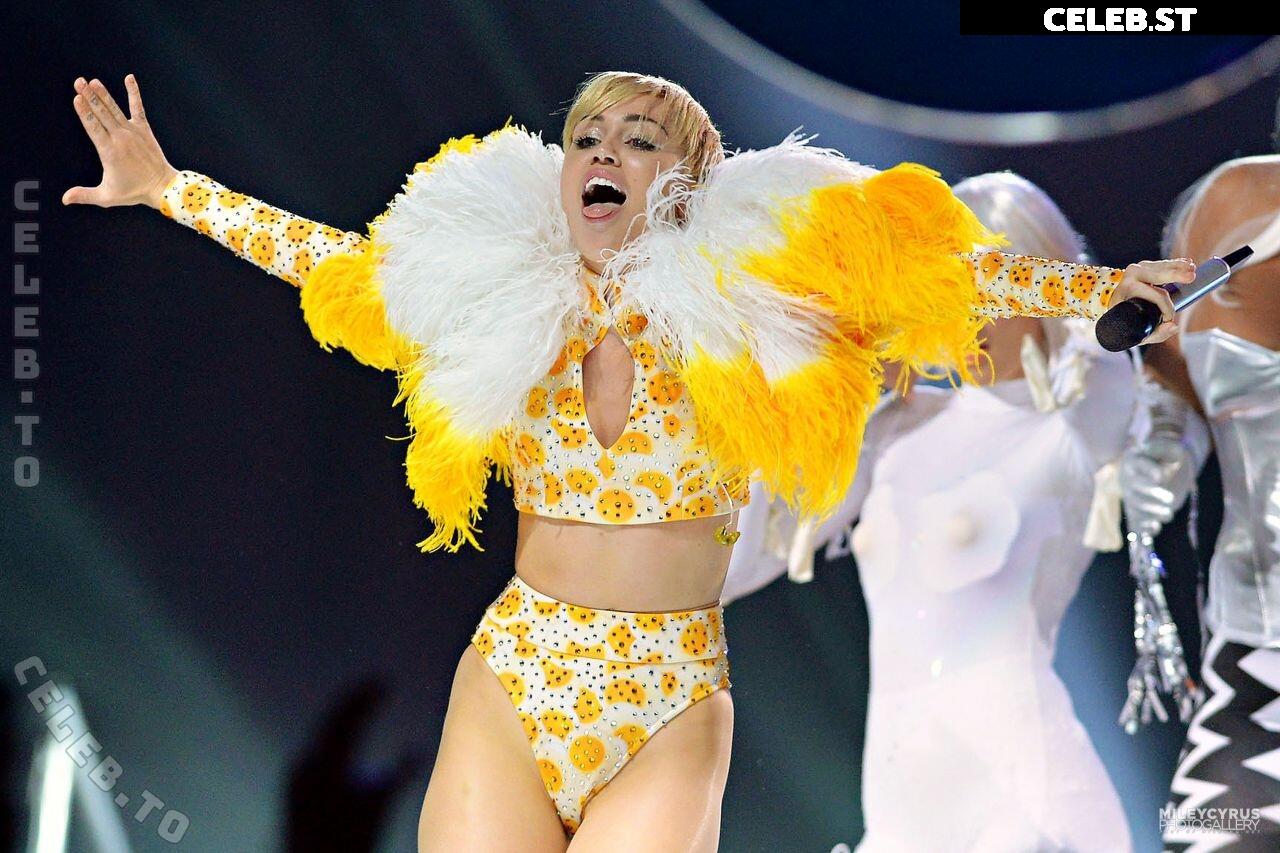 Miley Cyrus Image 26527188