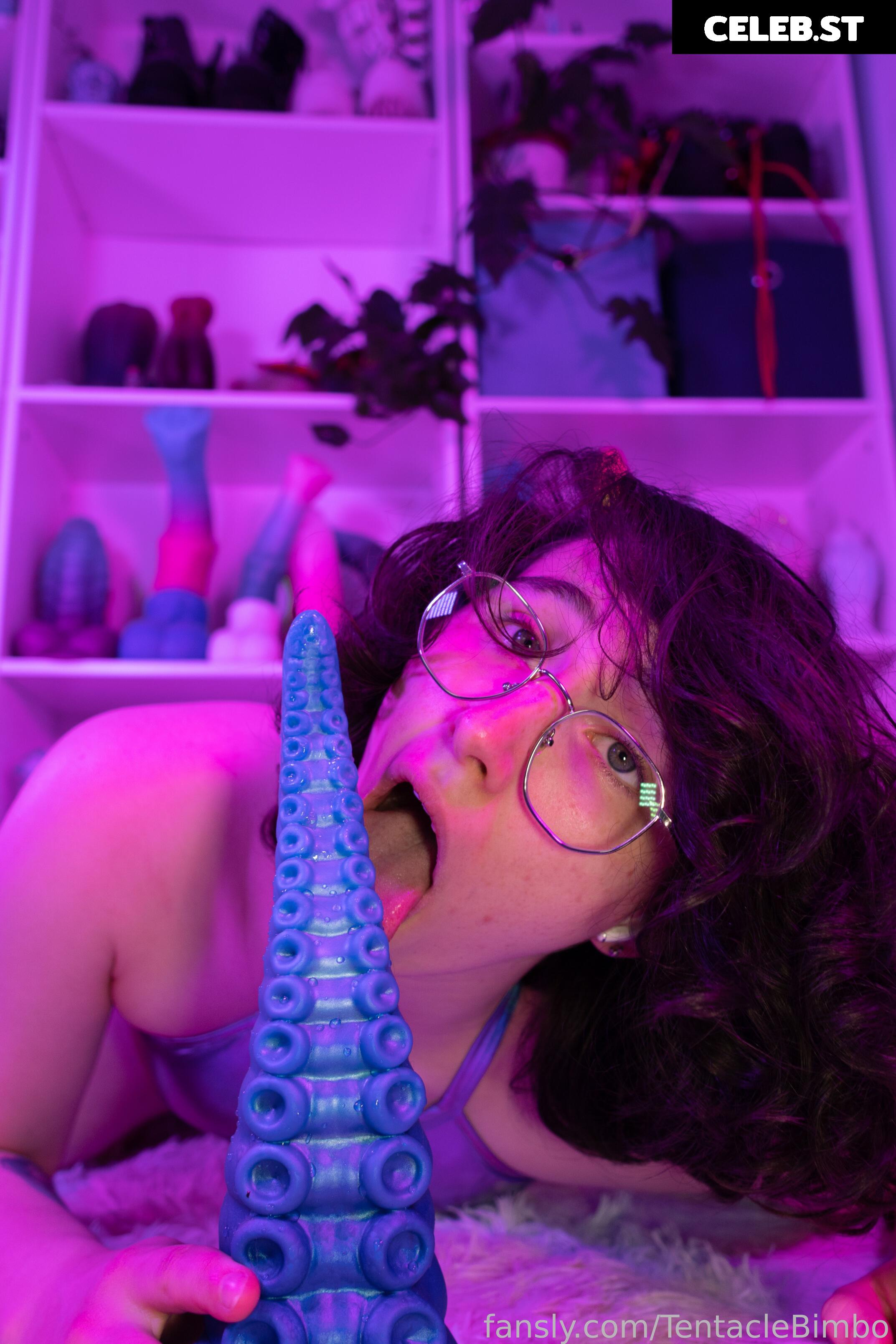 TentacleBimbo Image 26520349