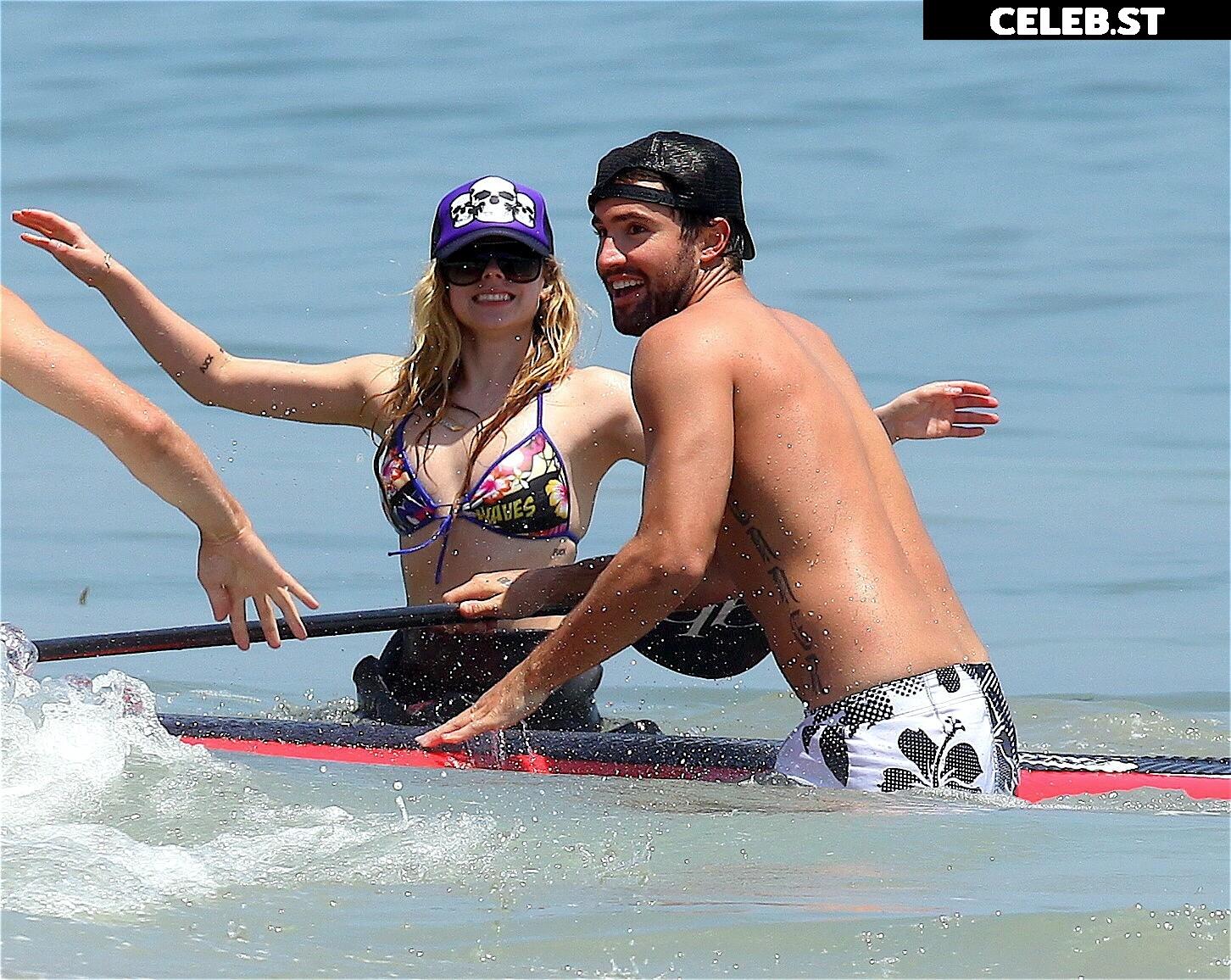 Avril Lavigne Image 2653582