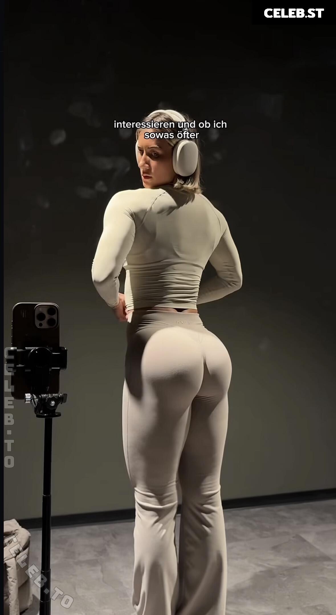 Lenaajoy Image 26535359