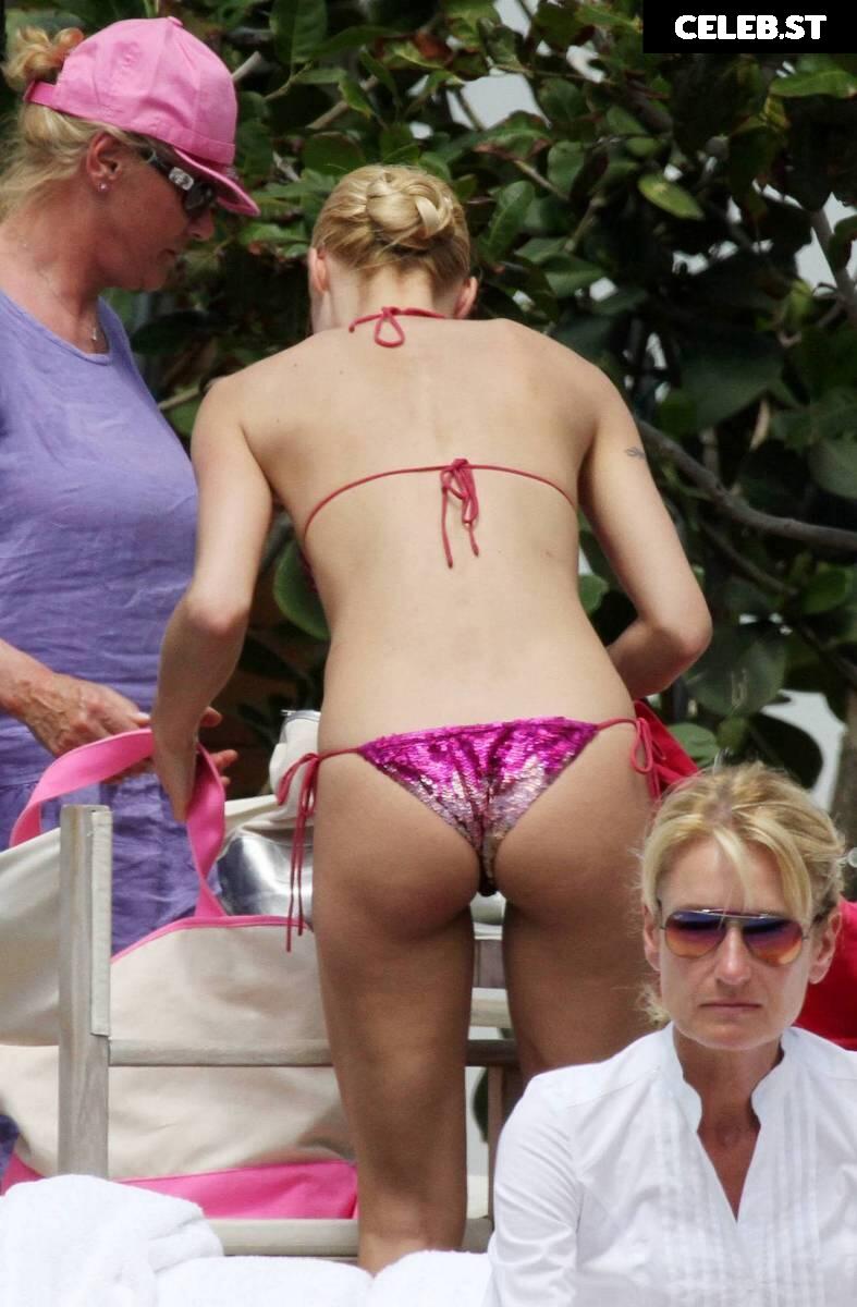 Michelle Hunziker Image 2653466