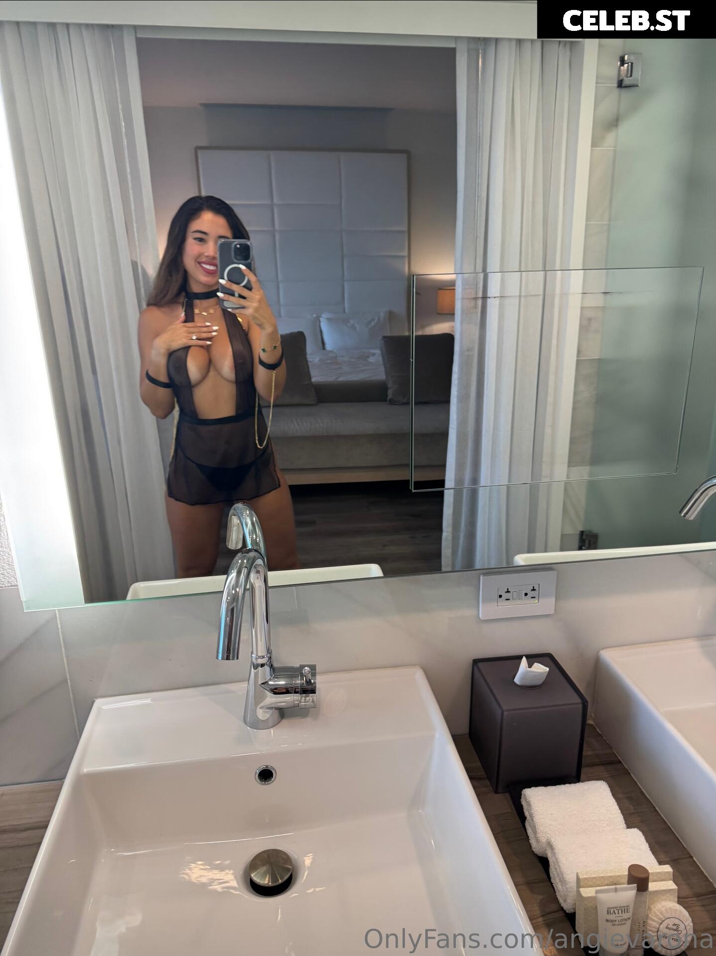 Angie Varona Image 26531298