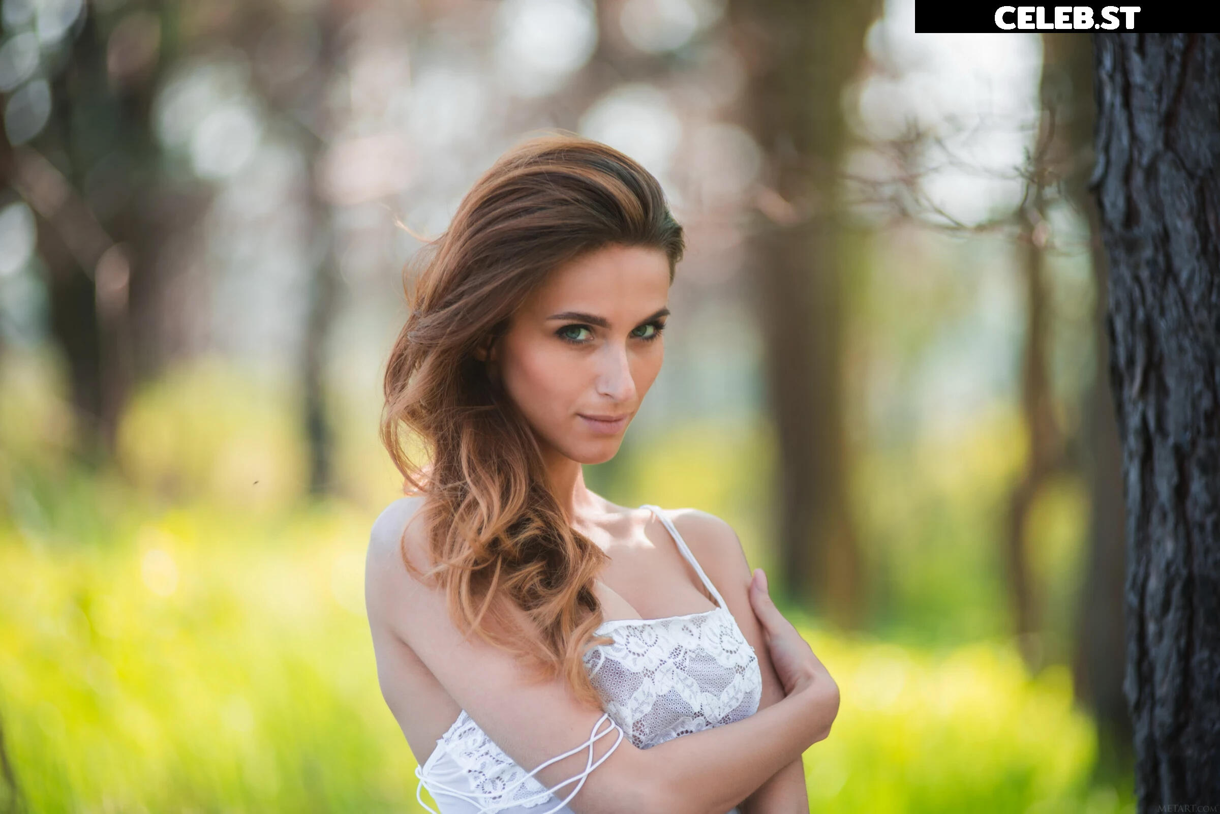 Cara Mell Image 26504186