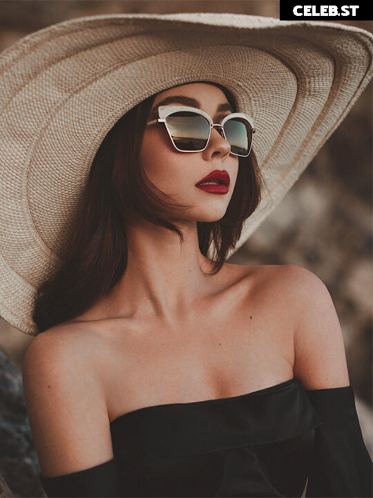 Sarah Hyland Image 2650335