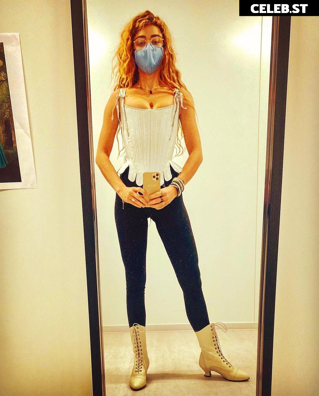 Sarah Hyland Image 2650989