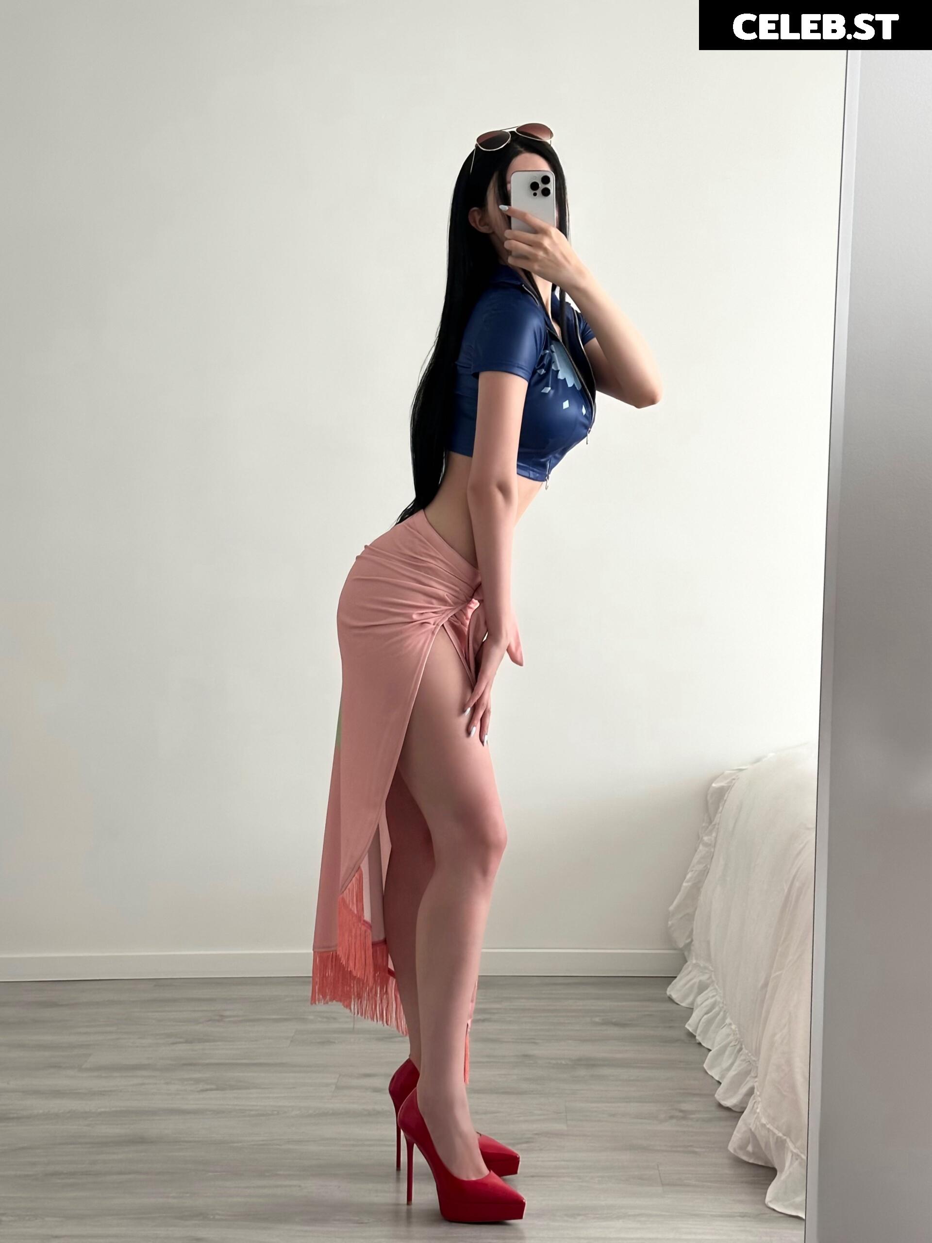 Julia Majch | Jiascos Image 26595953