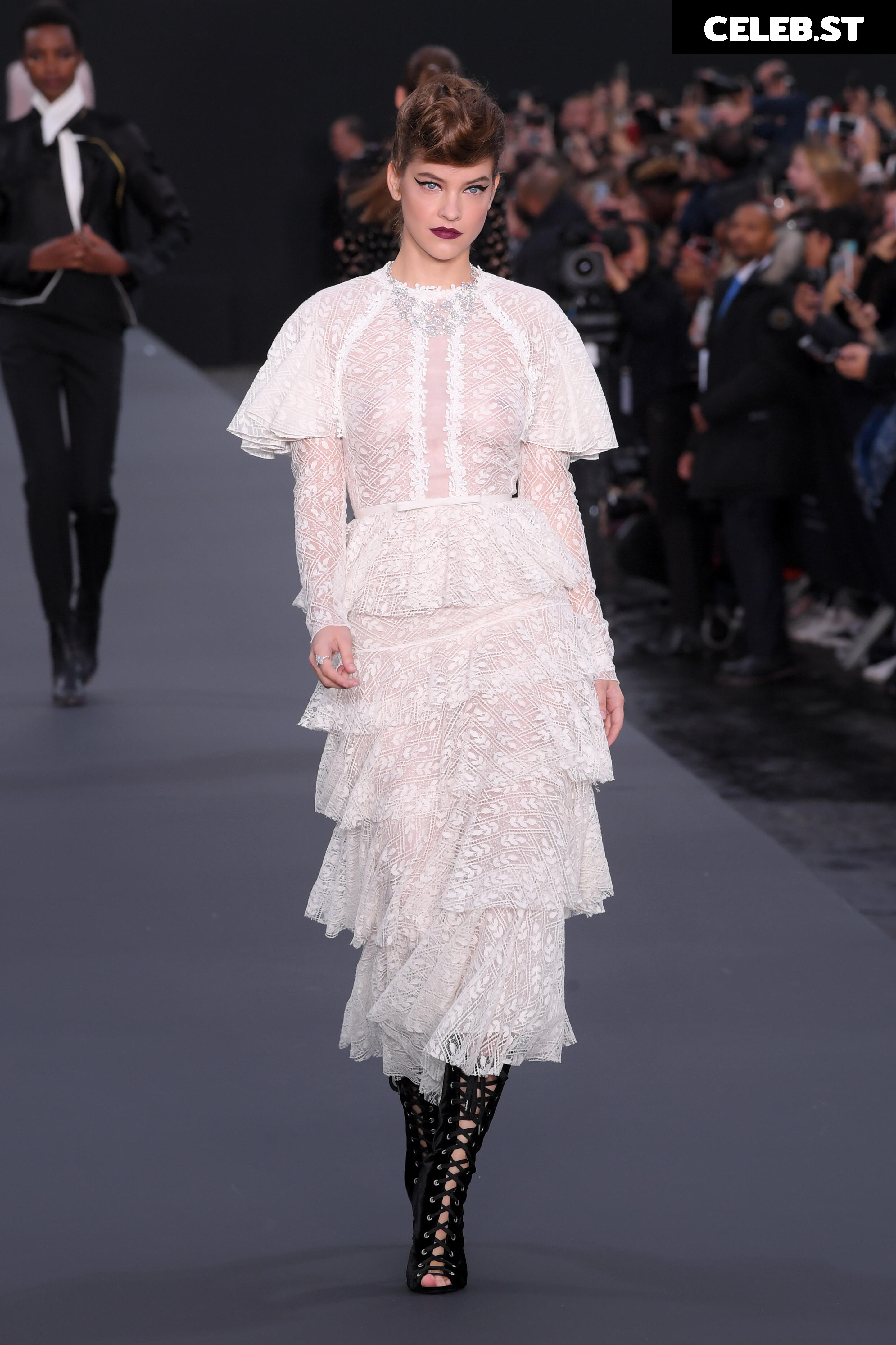 Barbara Palvin Image 26468447