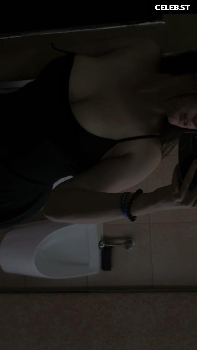 Faye.sxh Image 2647745