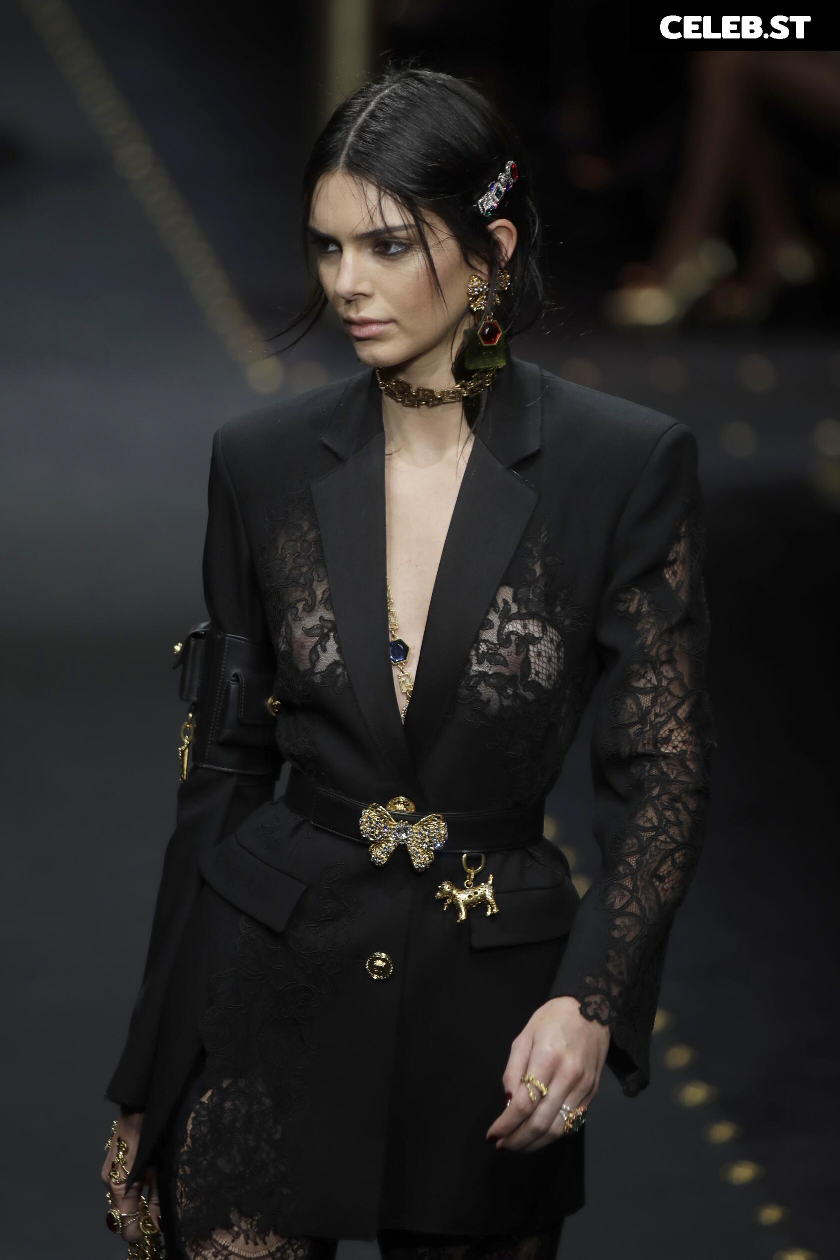 Kendall Jenner Image 26476076