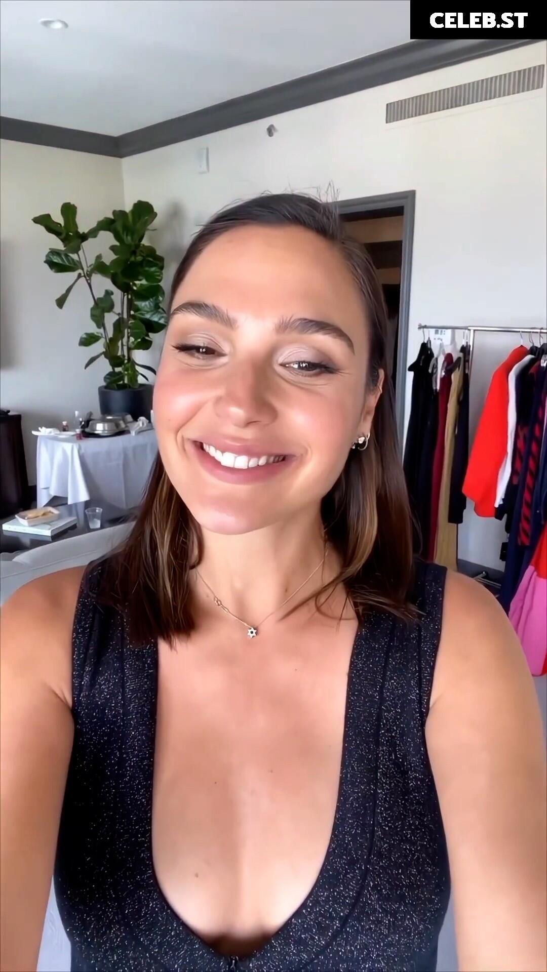 Gal Gadot Image 26420529