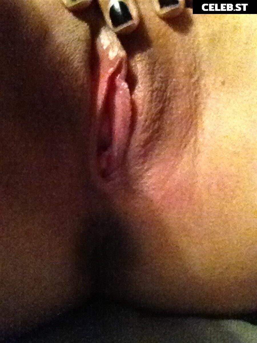 Sarah Hyland Image 2648158