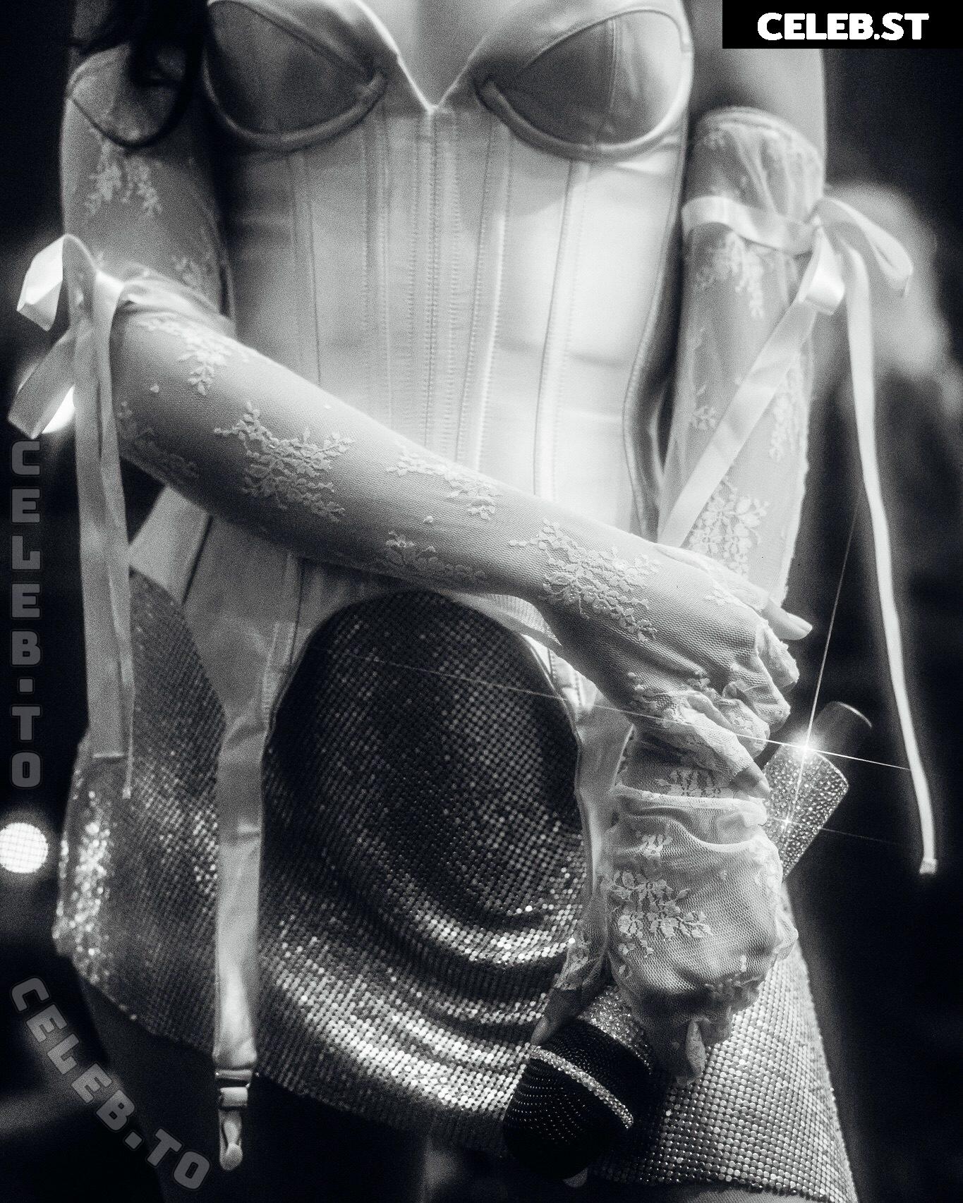 Camila Cabello Image 26376470