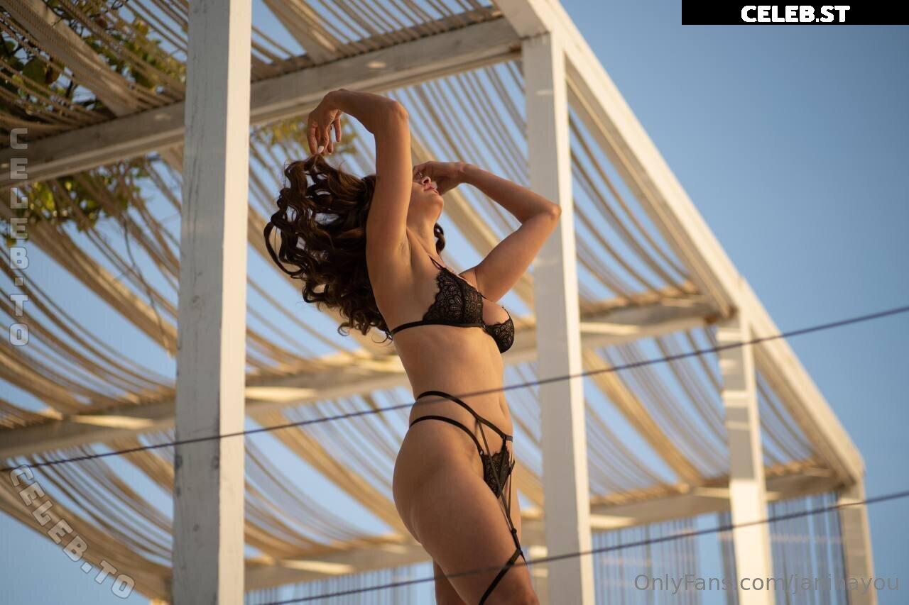 Janina Youssefian Image 26336156