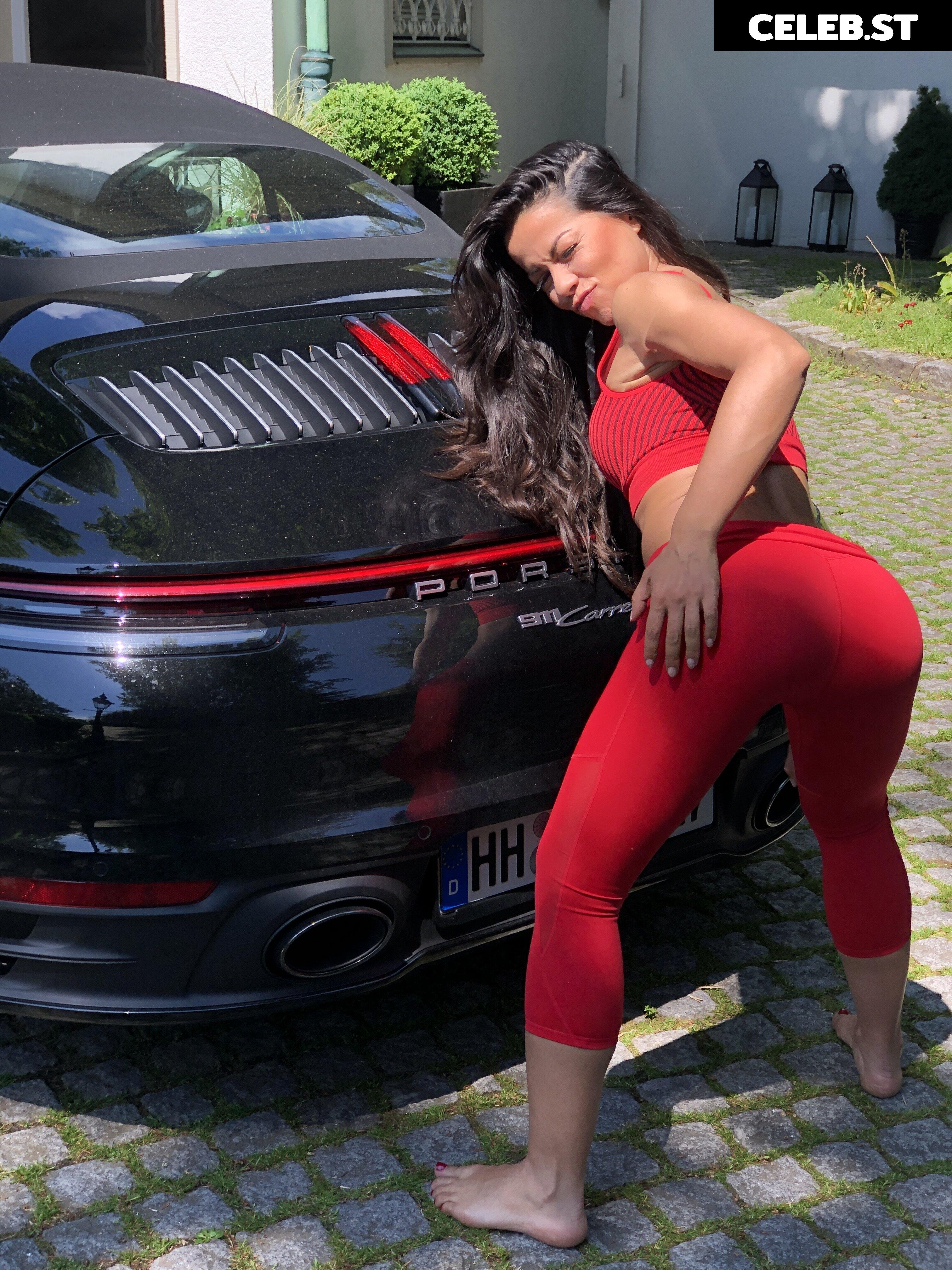 Fernanda Brandao Image 26302788