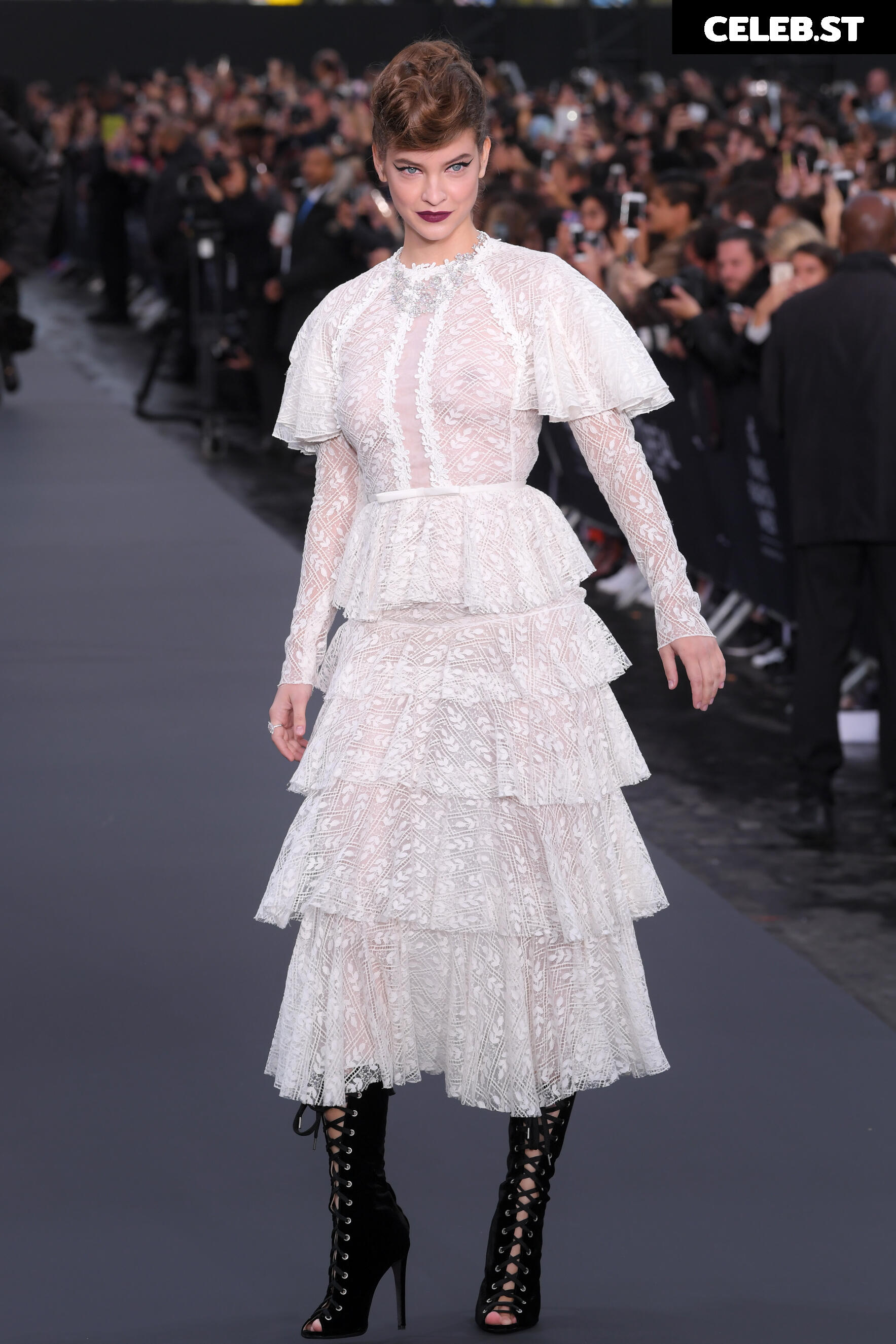 Barbara Palvin Image 26387959