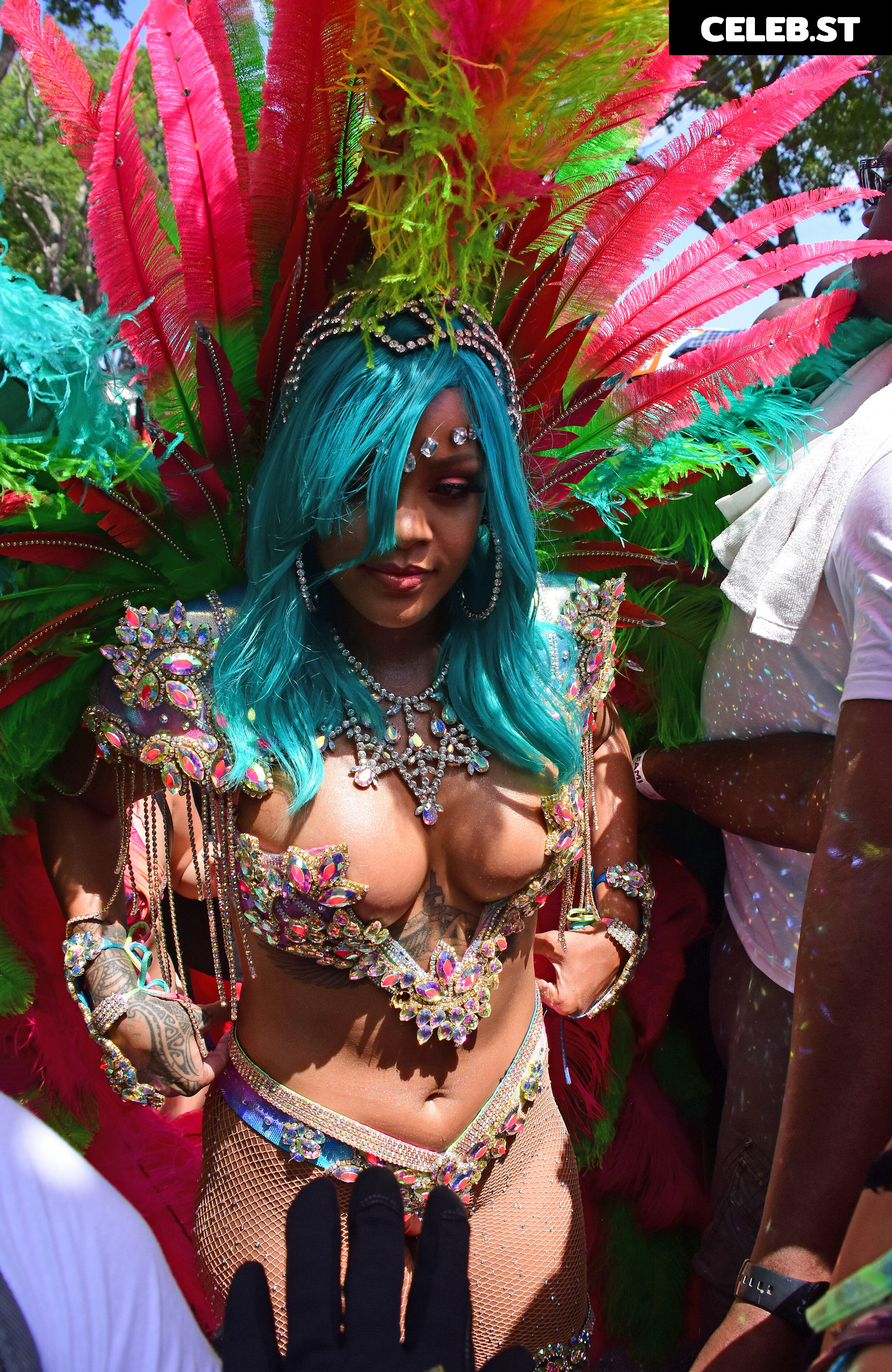 Rihanna Image 26272034