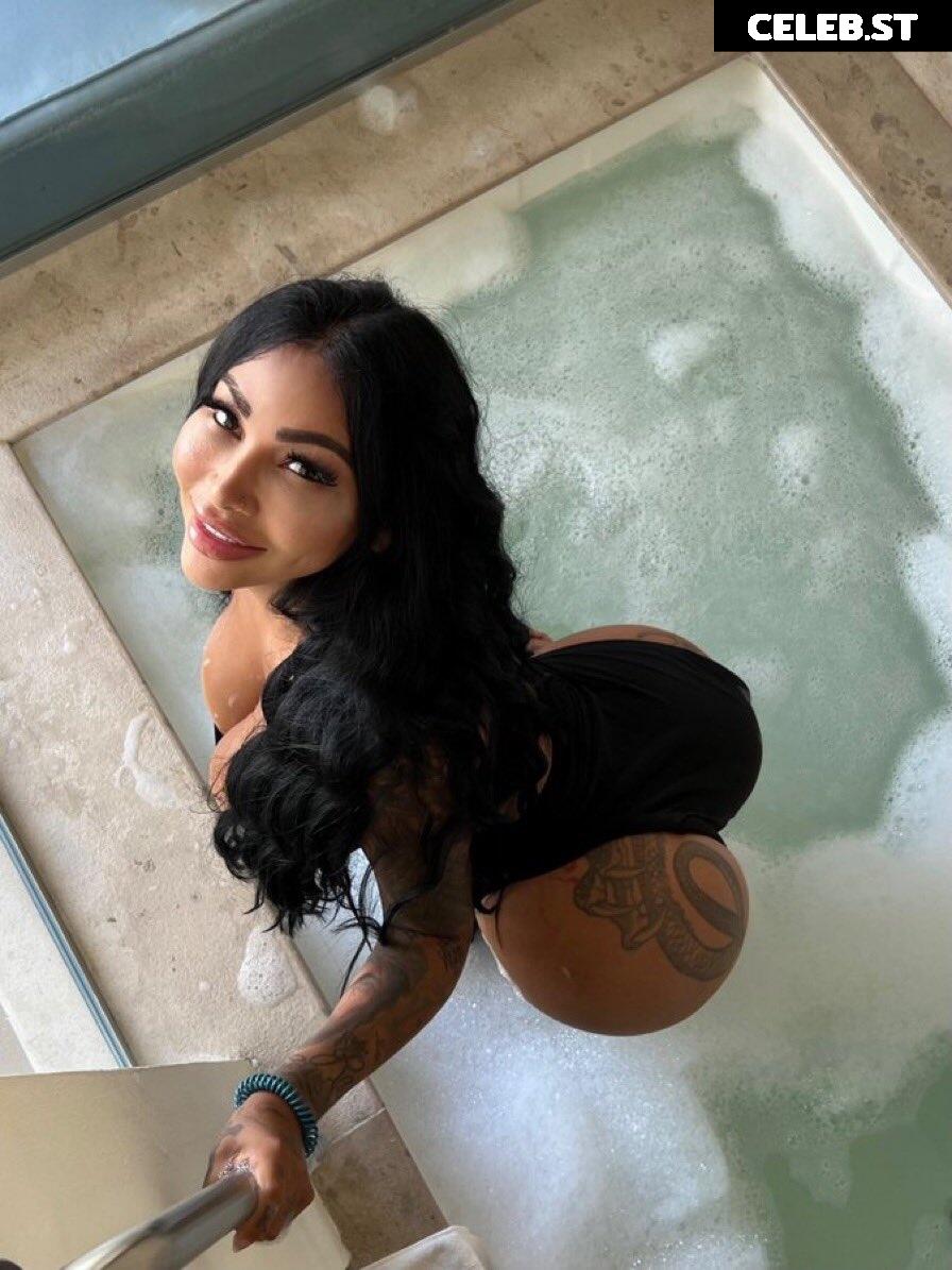 Brittanya Razavi Image 26231366