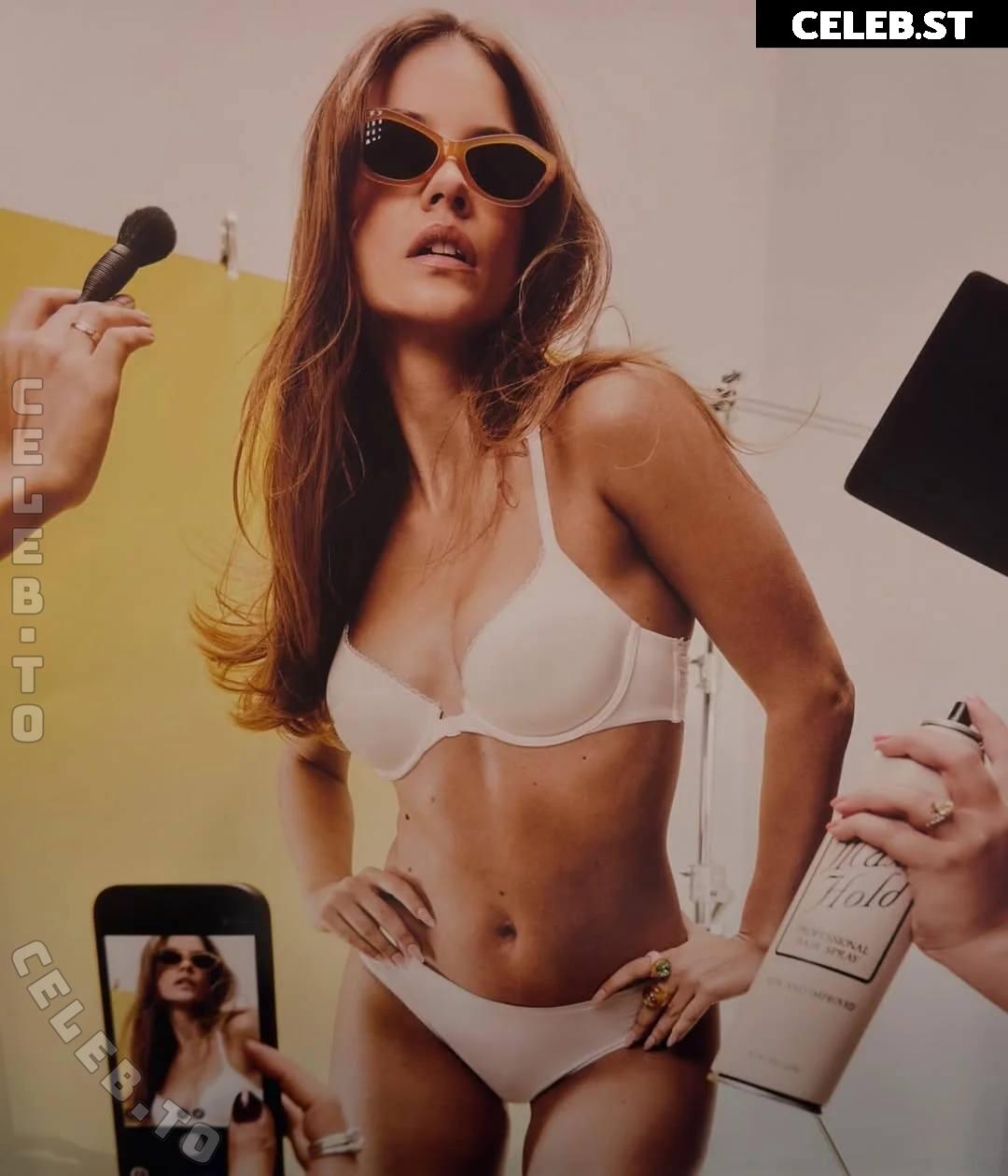 Barbara Palvin Image 26233116