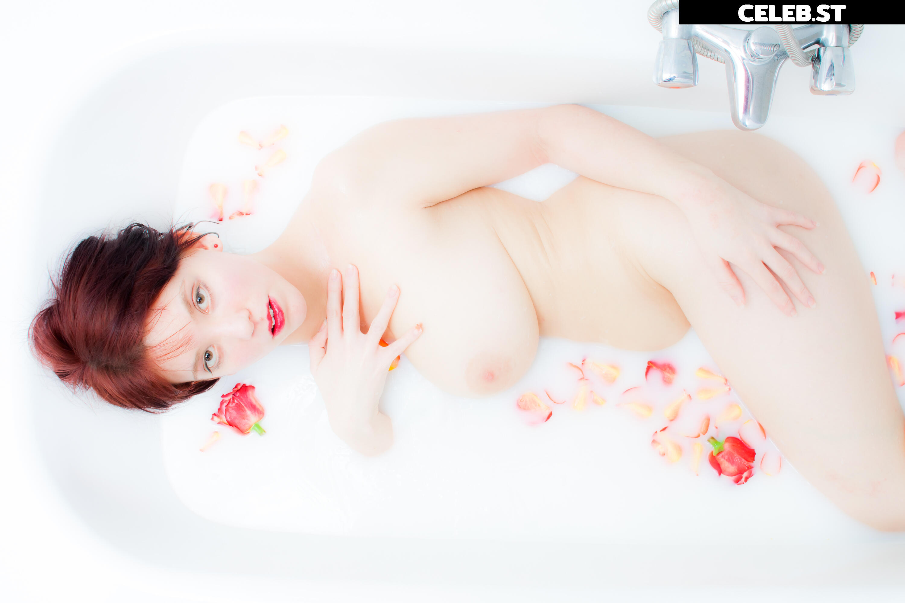 Loona-Lexxington Image 26158270
