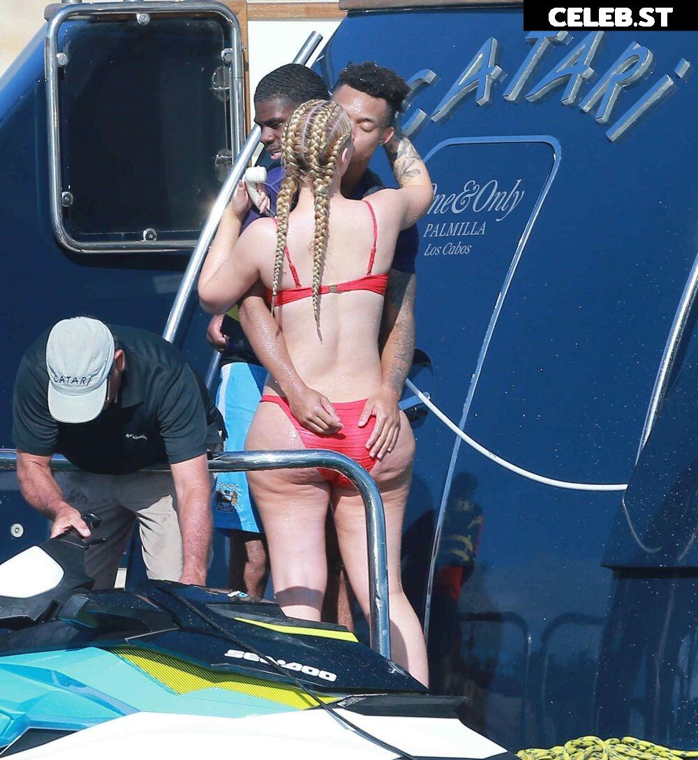 Iggy Azalea Image 26108246