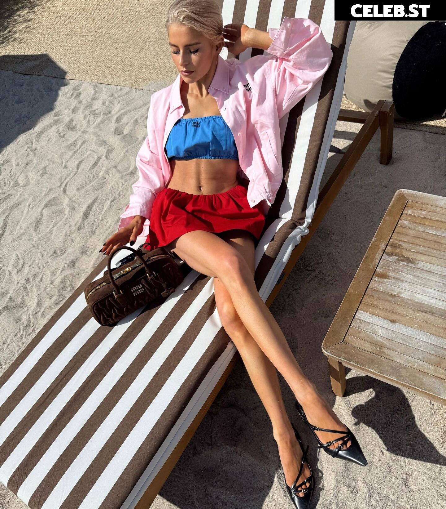 Caro Daur Image 26036132