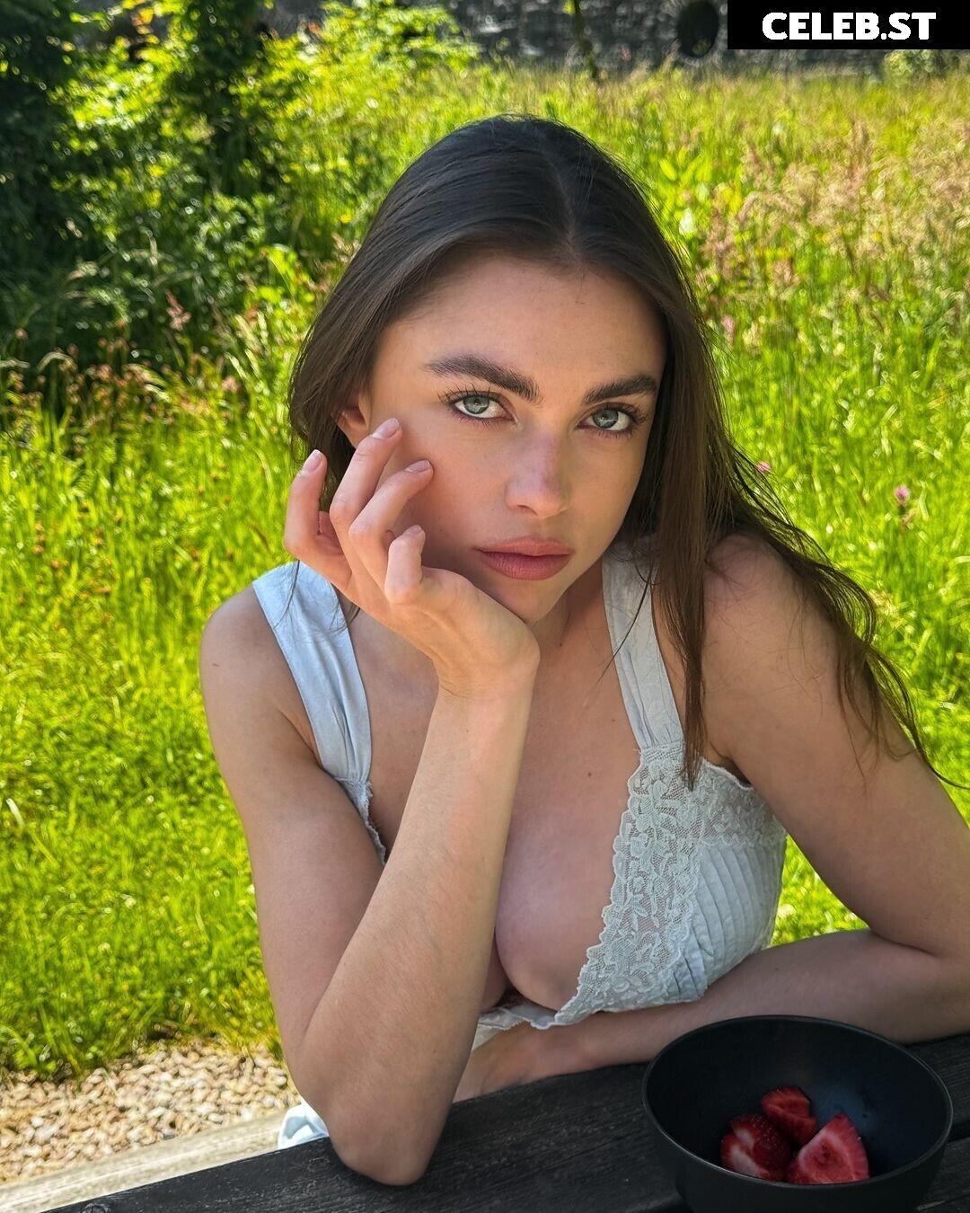 Charleen Weiss Image 26096344