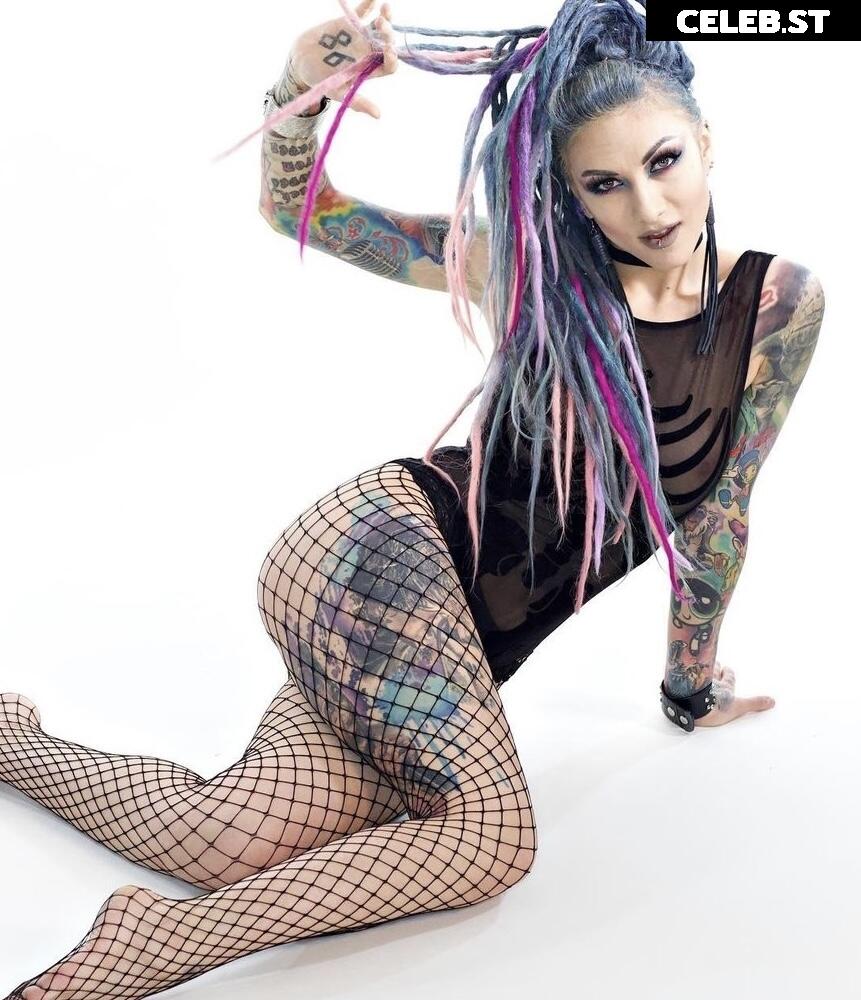 Lena Scissorhands Image 2797736