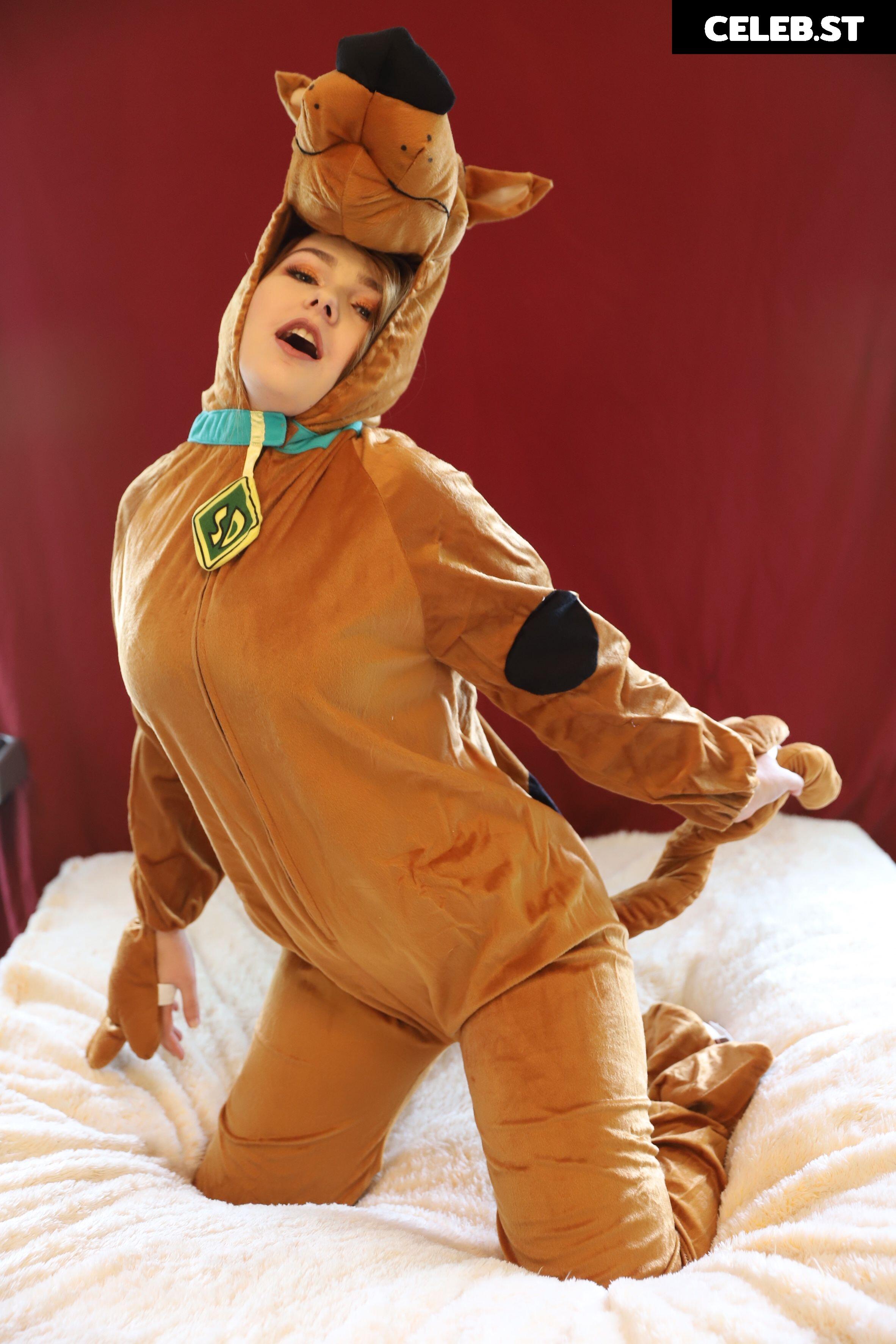 Mags.IRL Image 2791568