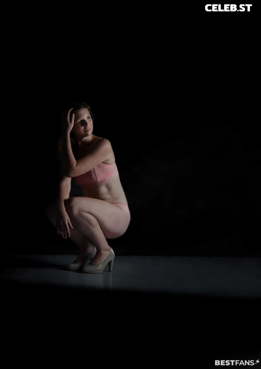 Marie_packt_aus Image 2799881