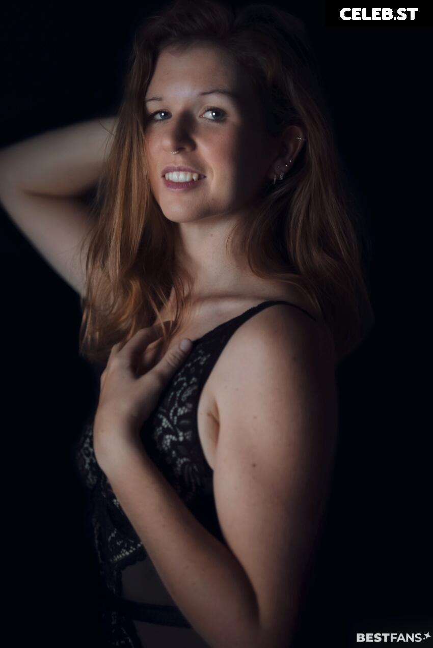 Marie_packt_aus Image 2799850