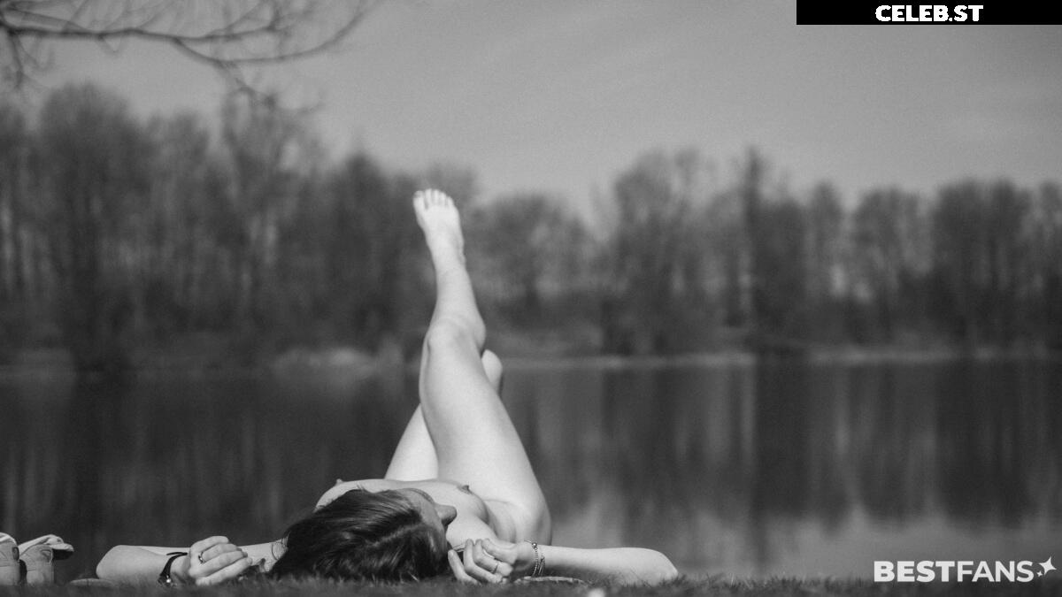 Marie_packt_aus Image 2799956