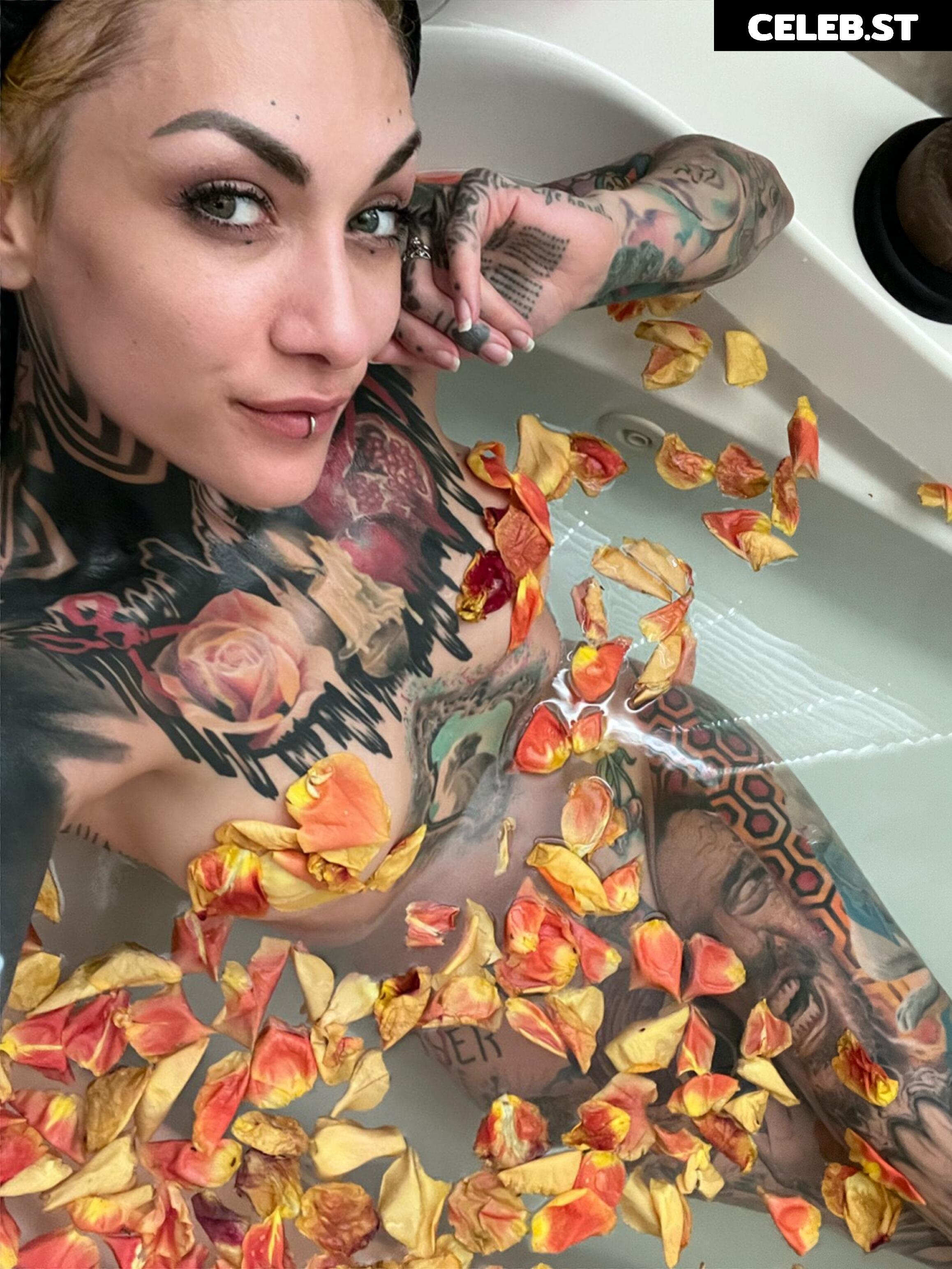 Lena Scissorhands Image 2798555