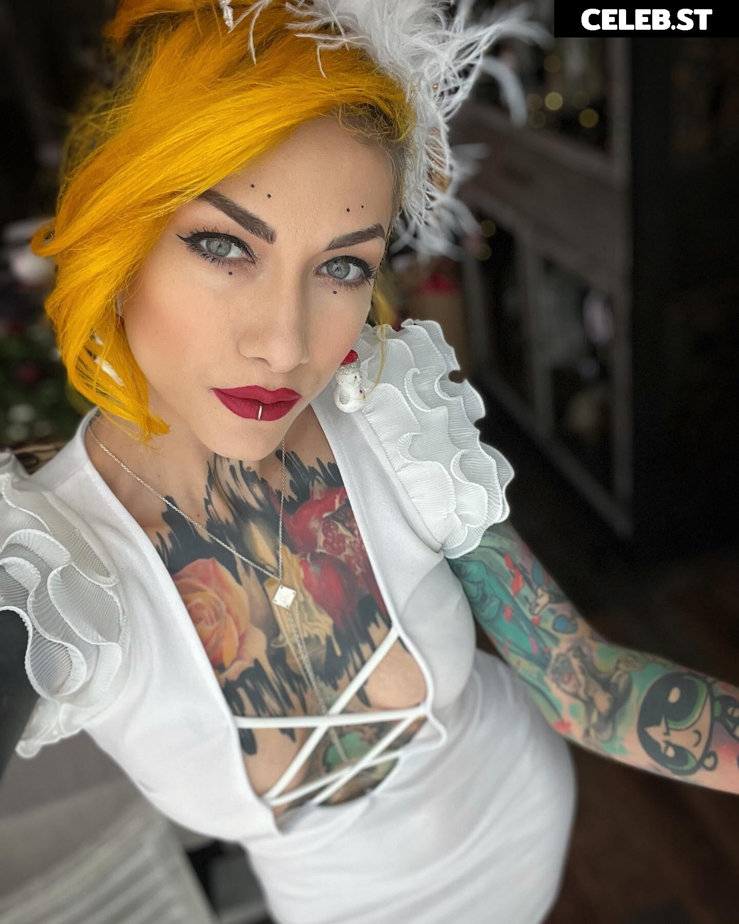 Lena Scissorhands Image 2798288