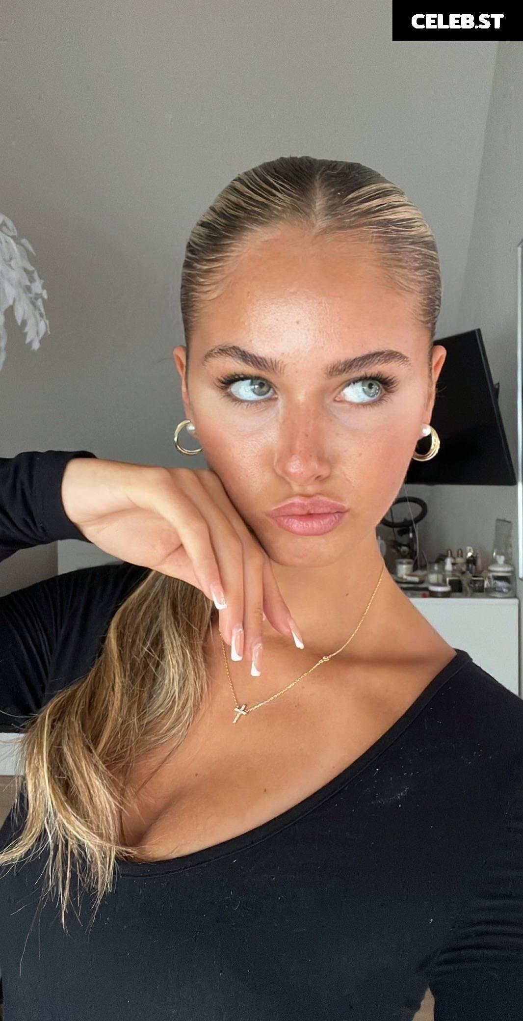 laraemiii Image 2780052